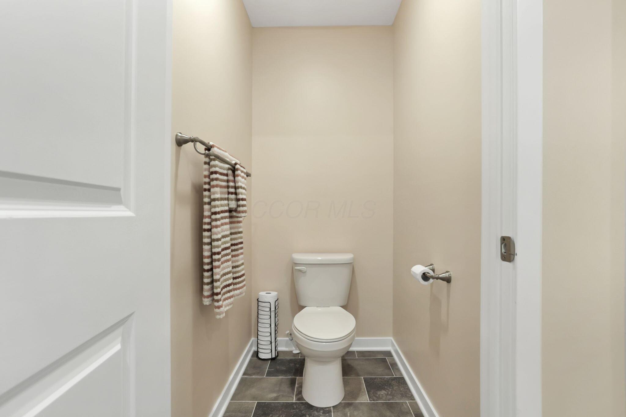 318 Trinity Way W Property Photo 29