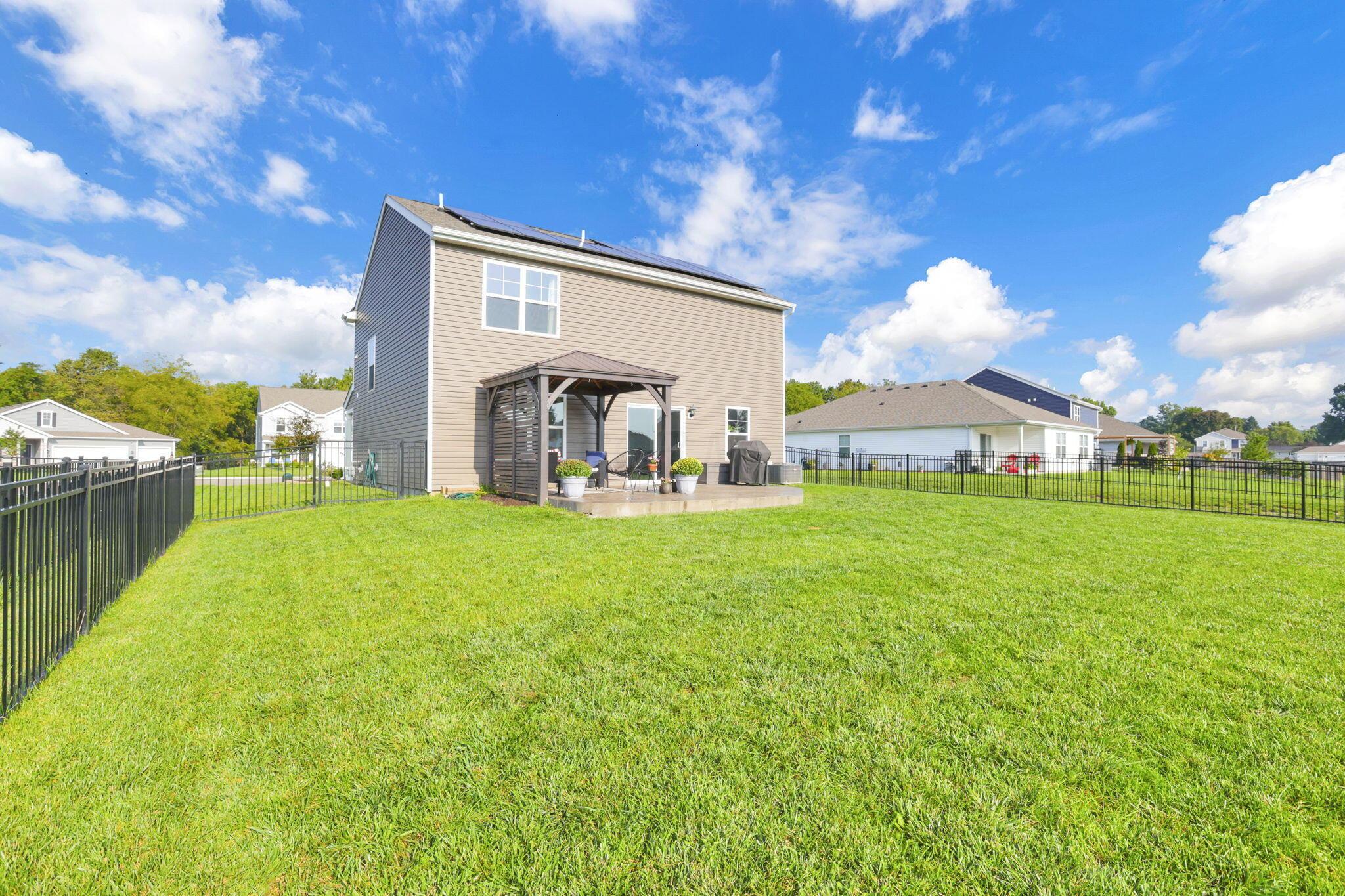 318 Trinity Way W Property Photo 34