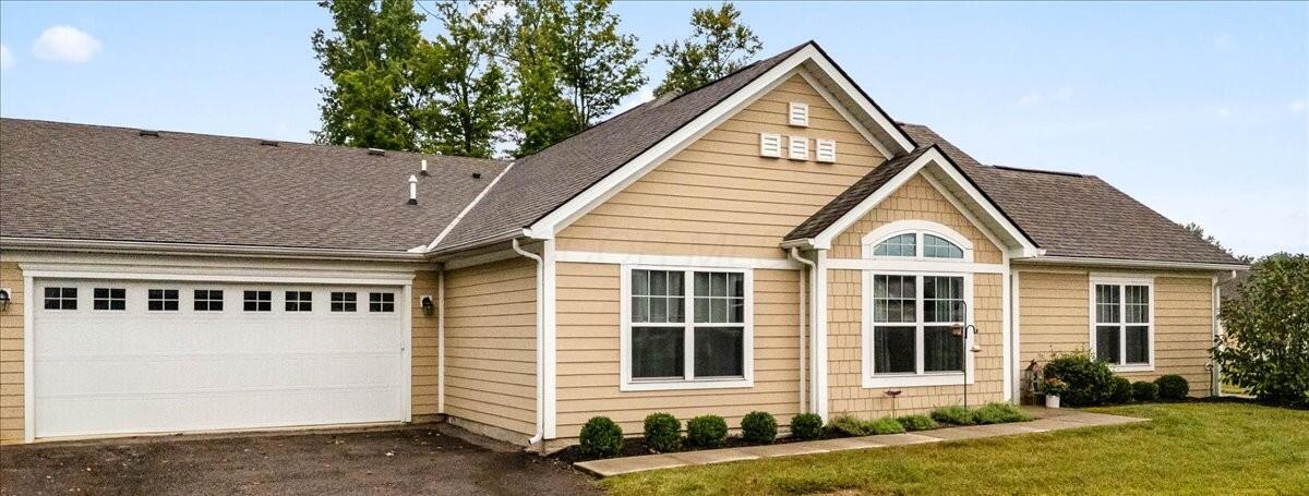 106 Narragansett Drive Property Photo 1
