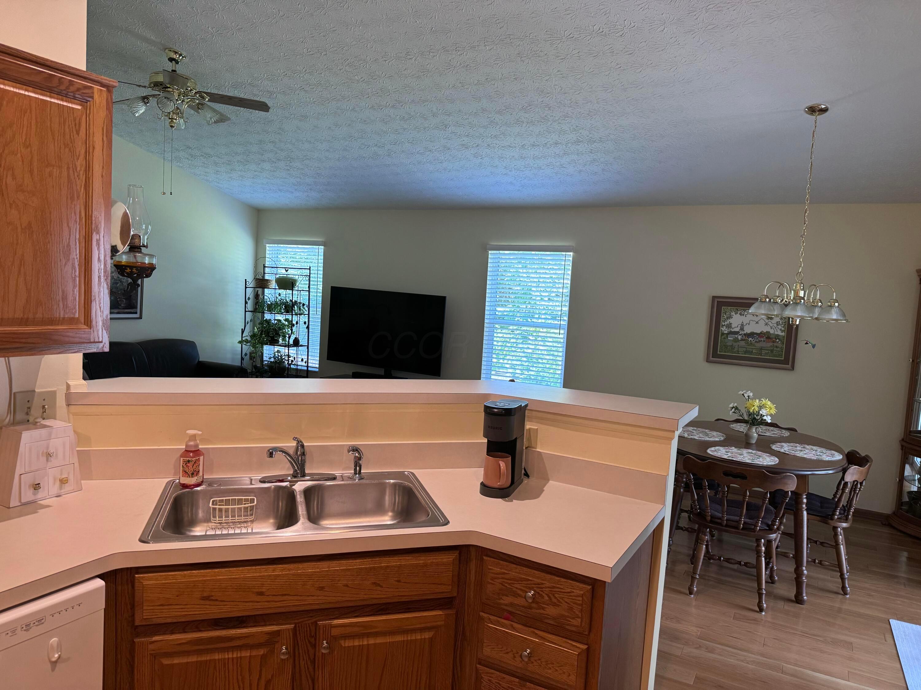 1610 Sapphire Drive Property Photo 10