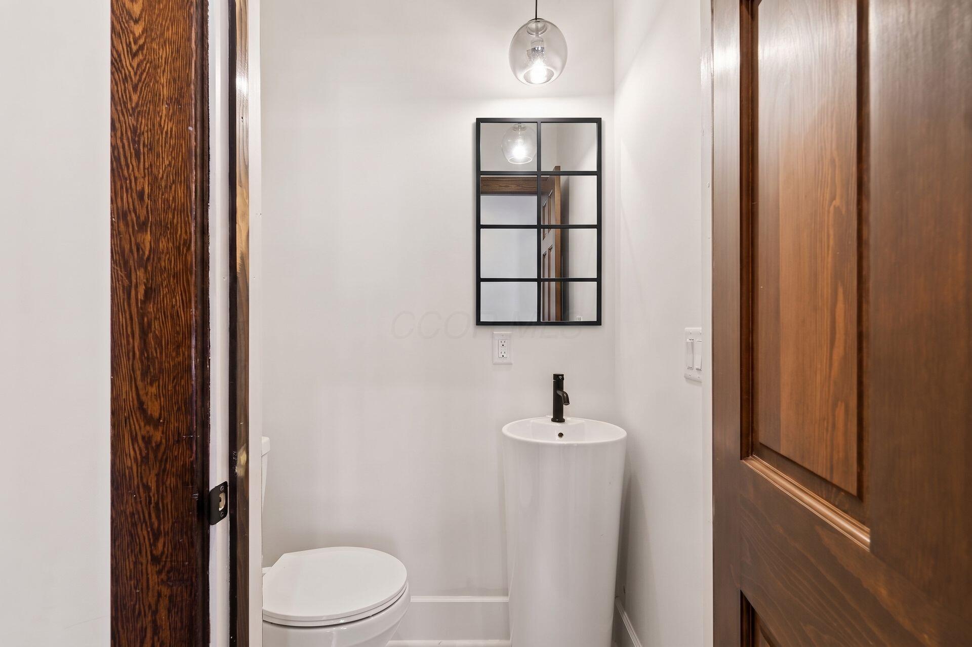 659 Linwood Avenue Property Photo 27