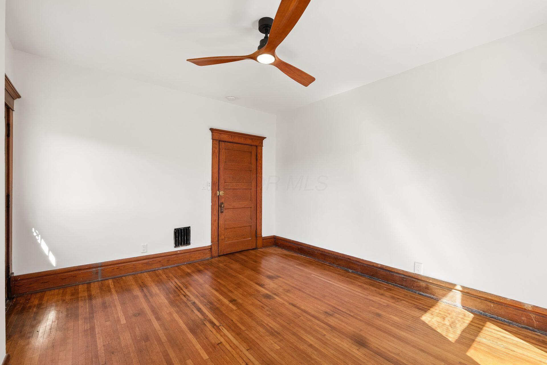 659 Linwood Avenue Property Photo 40