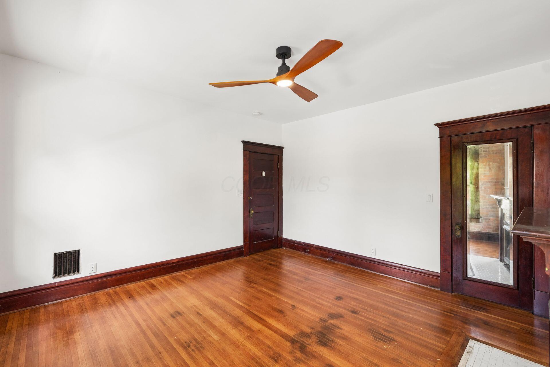 659 Linwood Avenue Property Photo 42