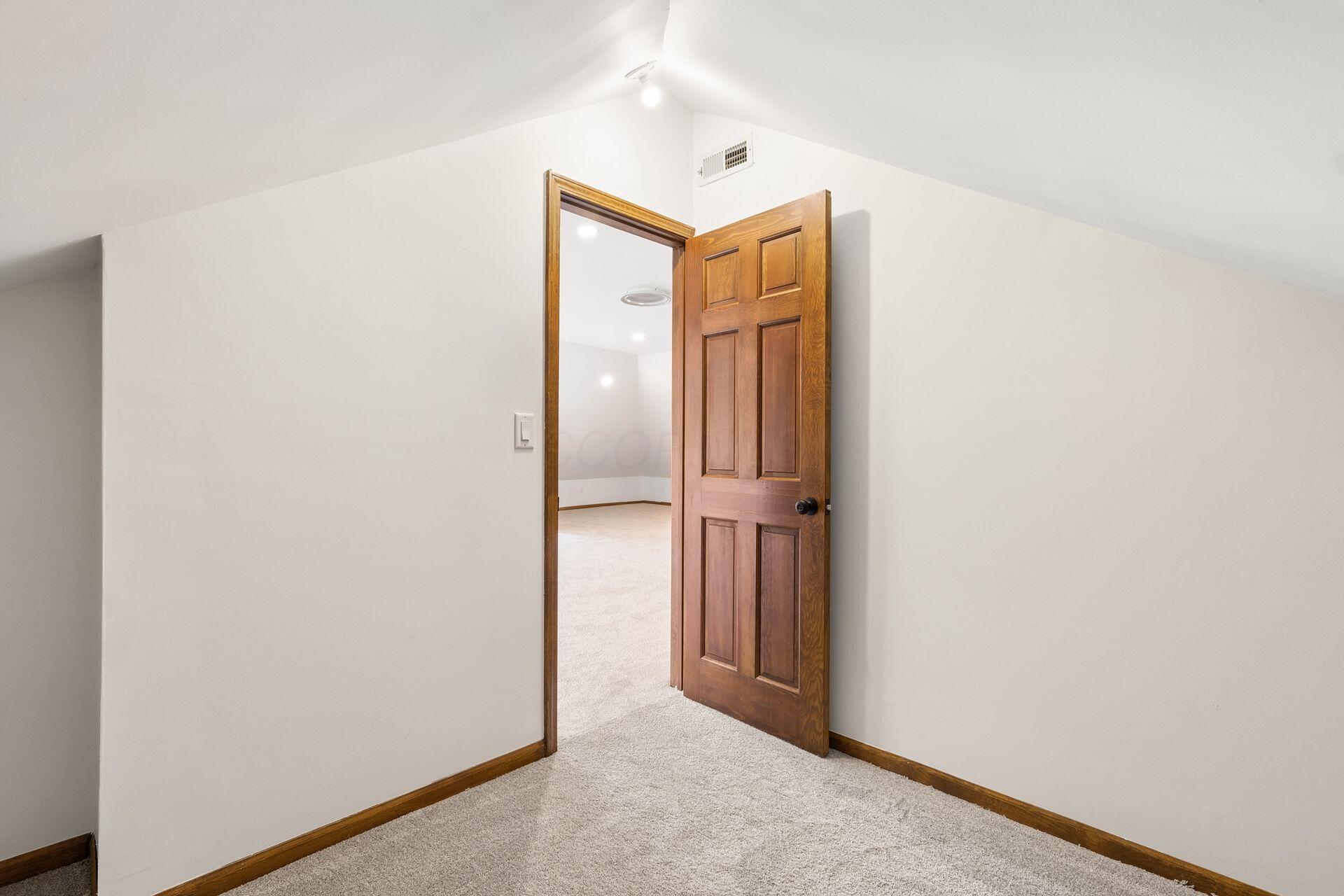 659 Linwood Avenue Property Photo 55