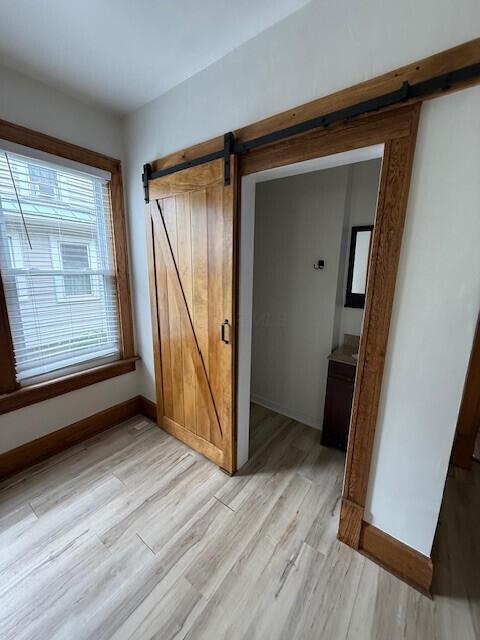 2364-2368 Summit Street Property Photo 8