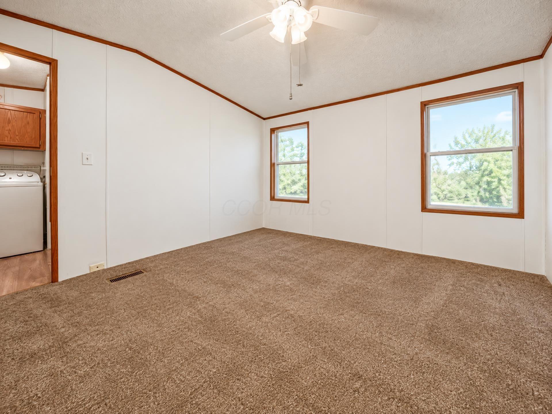 985 Scarlett Lane Property Photo 27