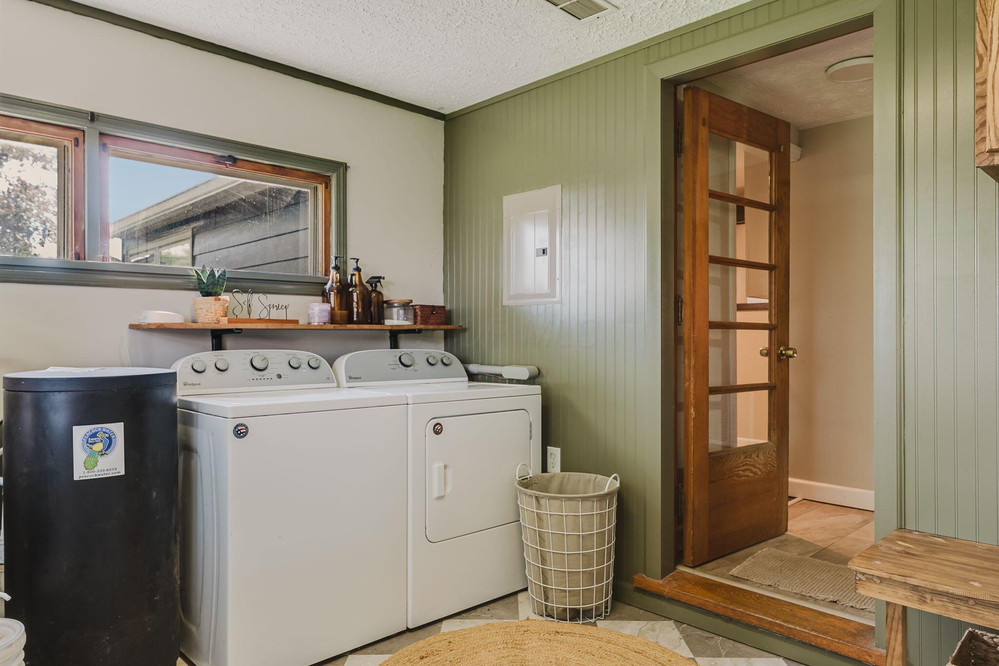 106 8th Street Property Photo 26