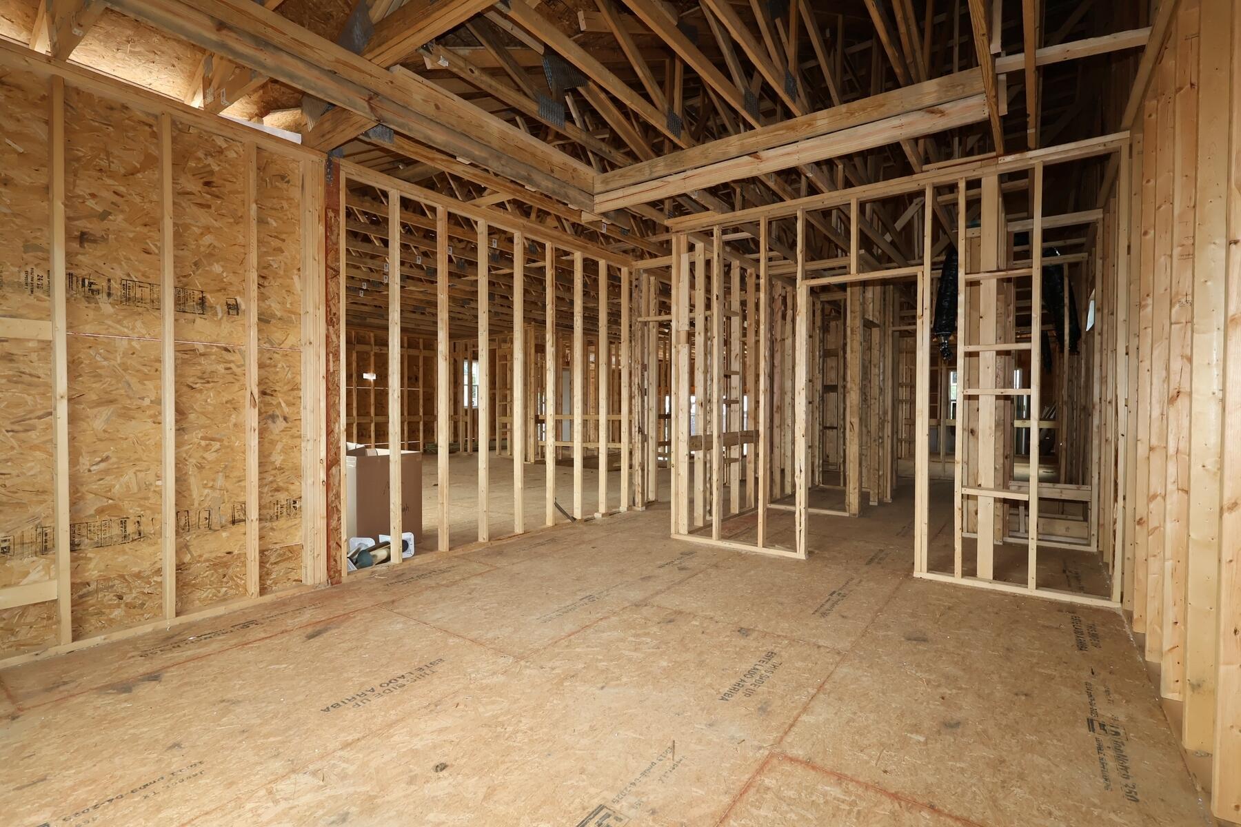 540 Creekside Loop S Property Photo 8