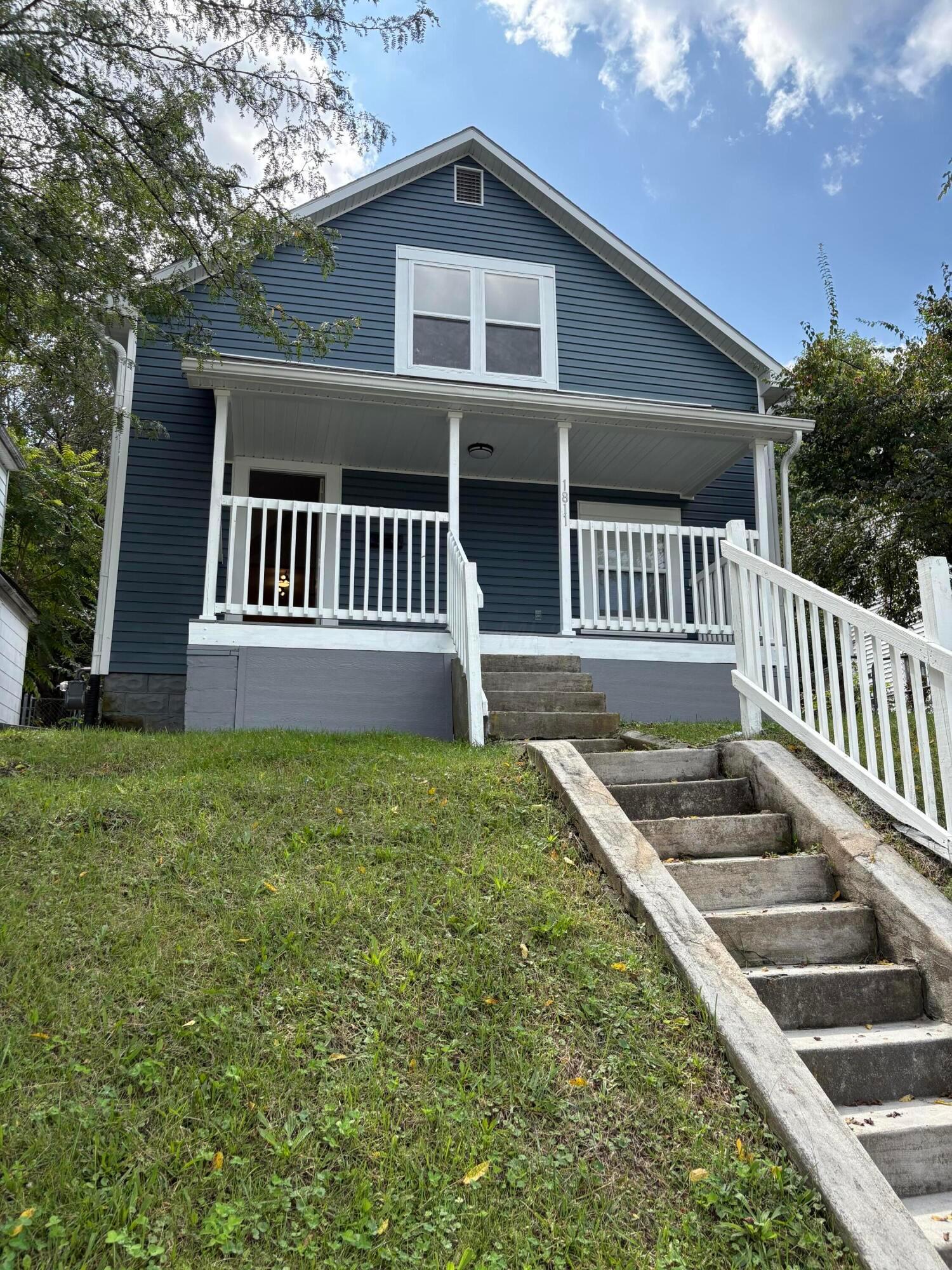 1811 Hillside Avenue Property Photo 1