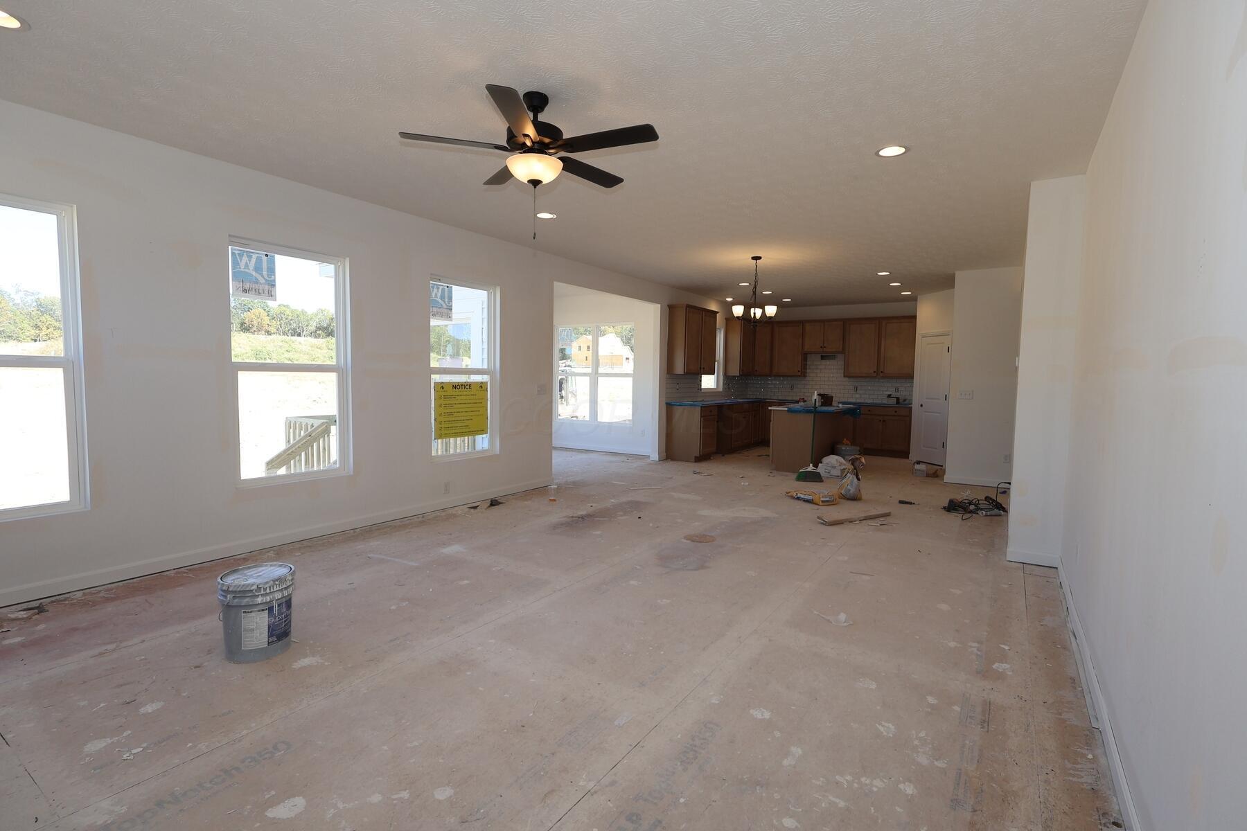 534 Creekside Loop S Property Photo 4