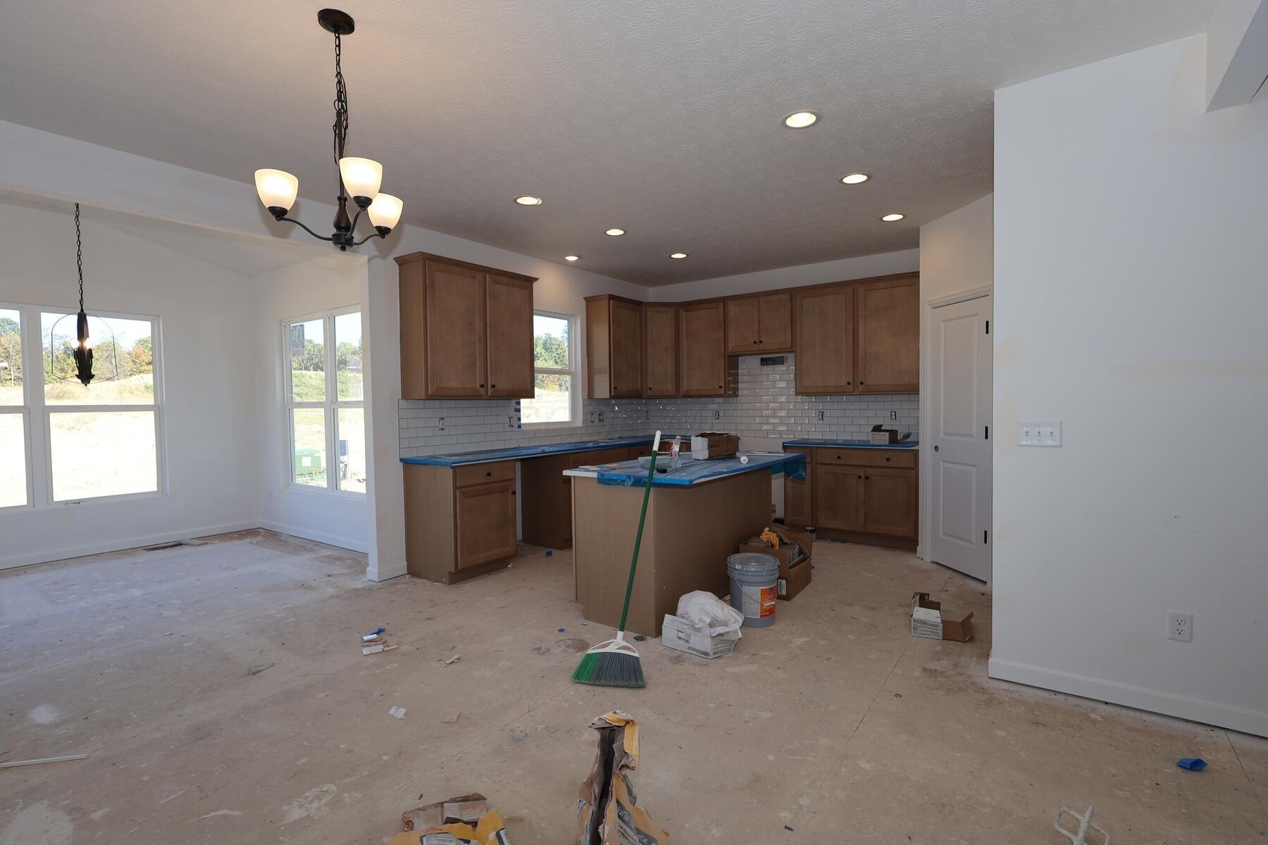 534 Creekside Loop S Property Photo 5