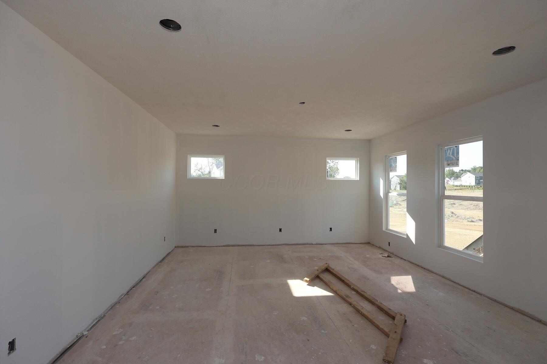 534 Creekside Loop S Property Photo 7