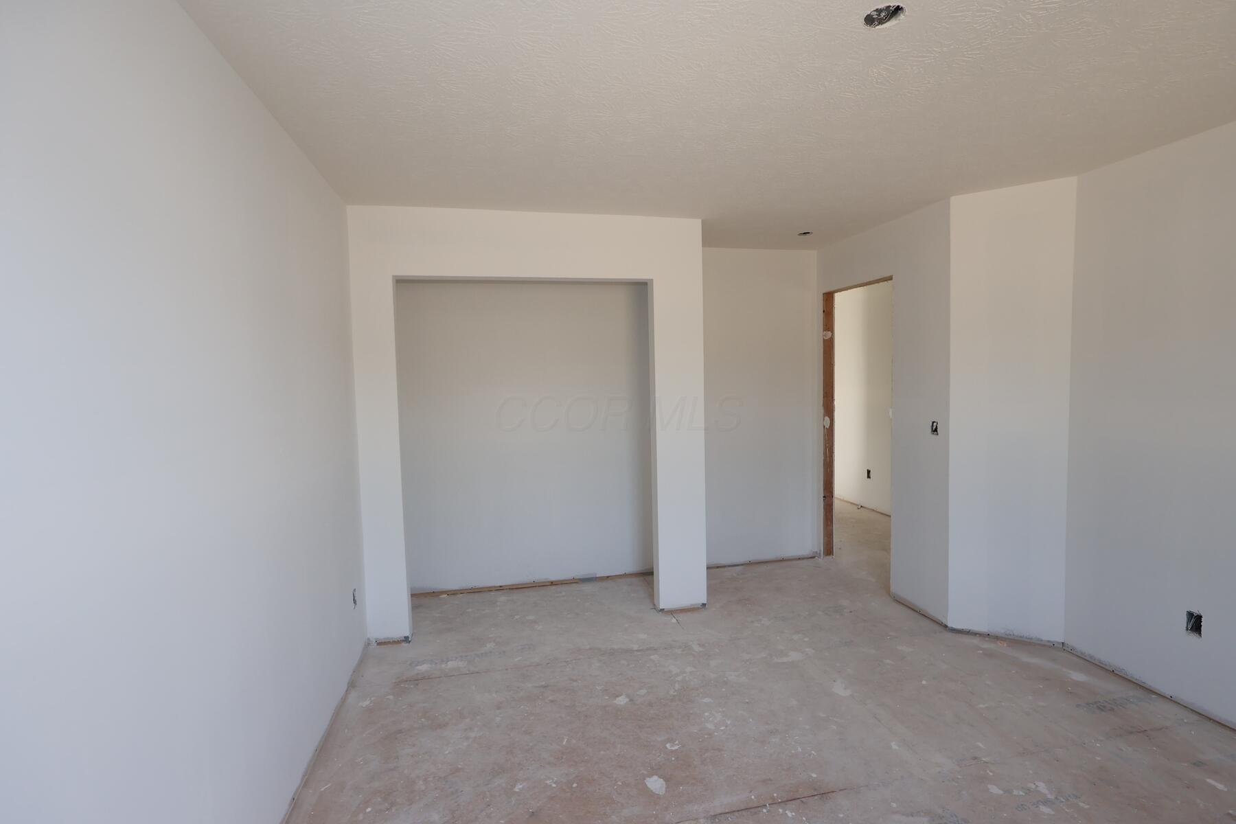 534 Creekside Loop S Property Photo 9