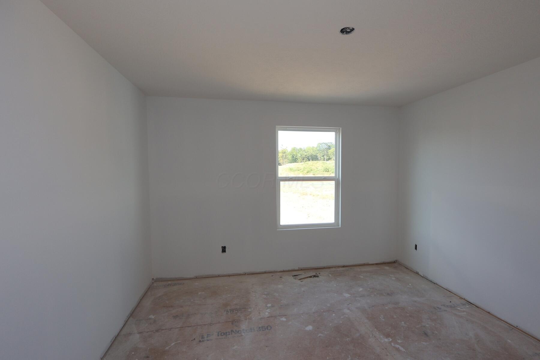 534 Creekside Loop S Property Photo 10