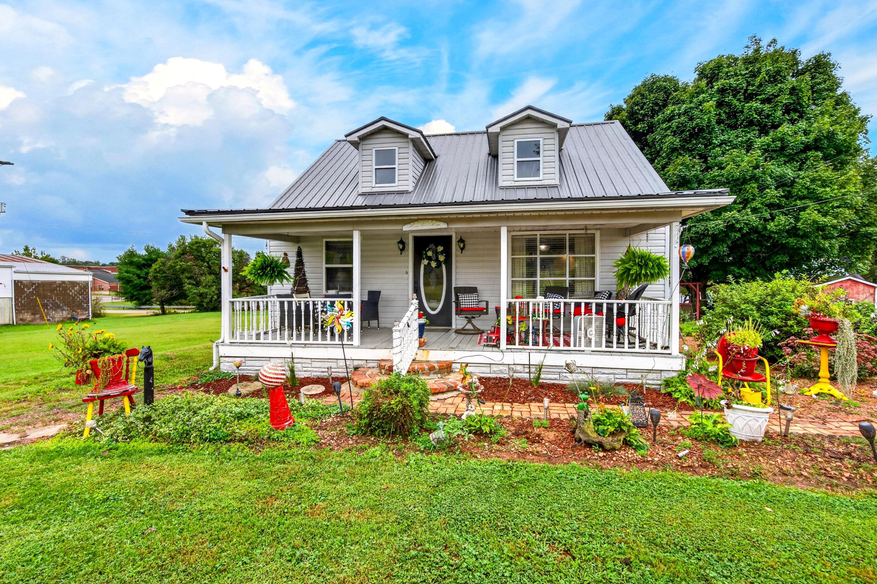 63718 Us Highway 50 Property Photo 1