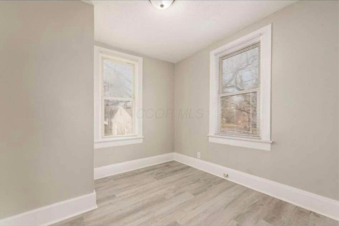 455 Johnson Street Property Photo 13