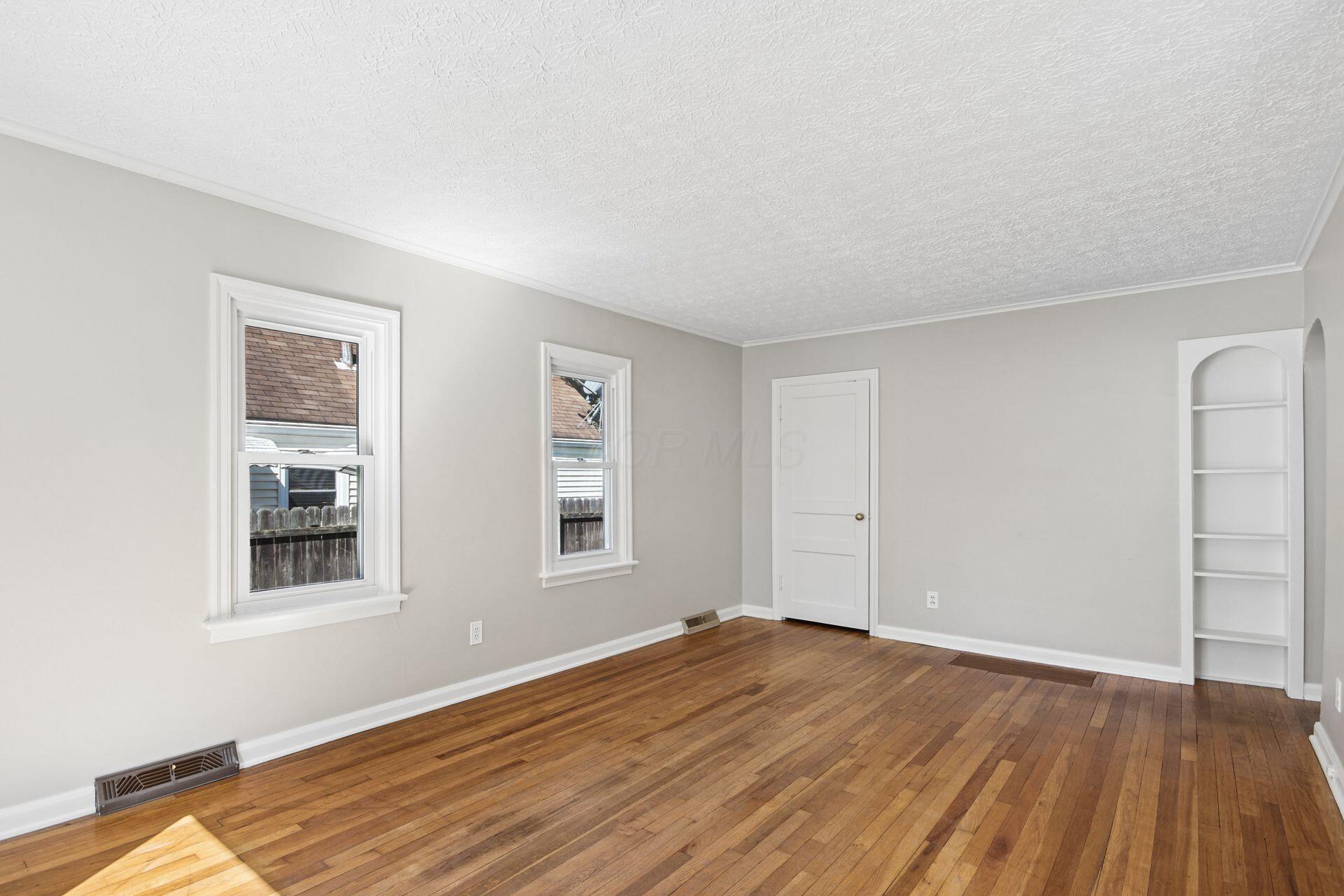 226 E Beechwold Boulevard Property Photo 7