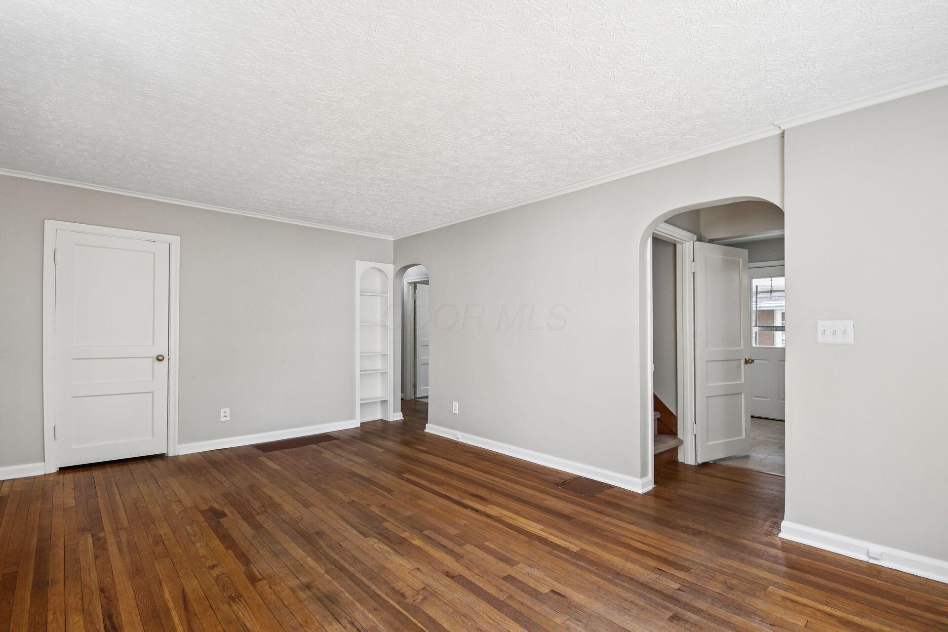 226 E Beechwold Boulevard Property Photo 9
