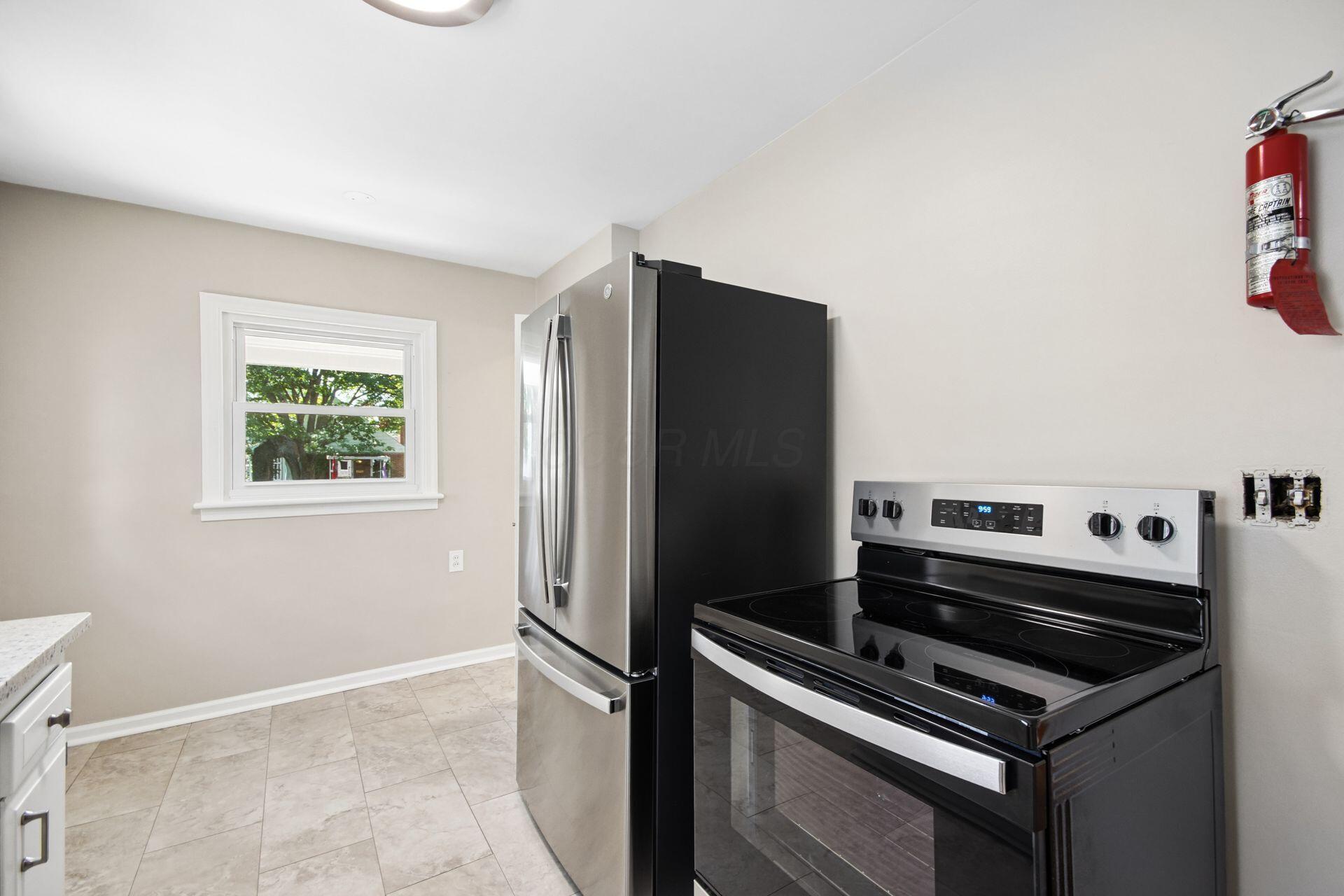 226 E Beechwold Boulevard Property Photo 14