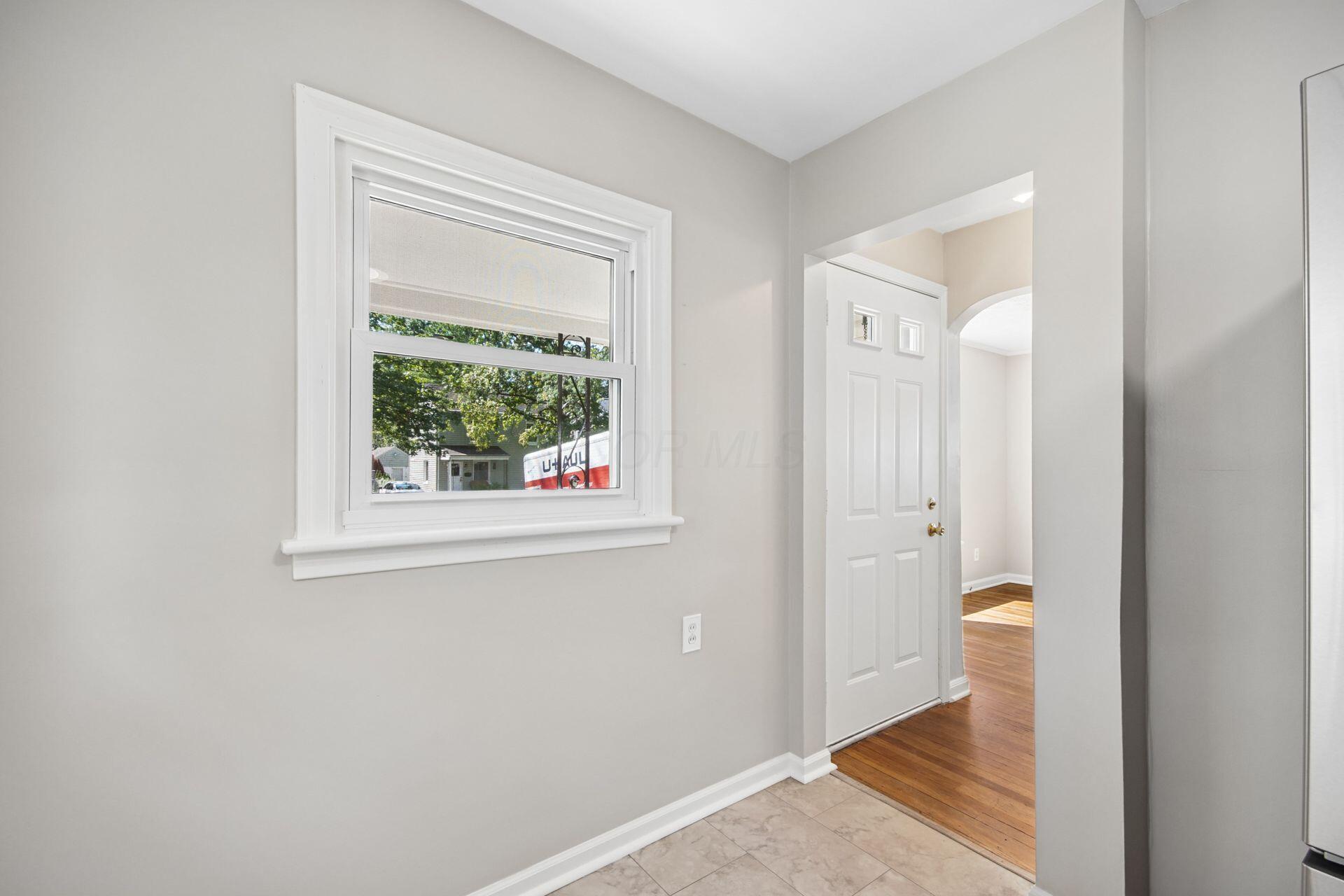 226 E Beechwold Boulevard Property Photo 18