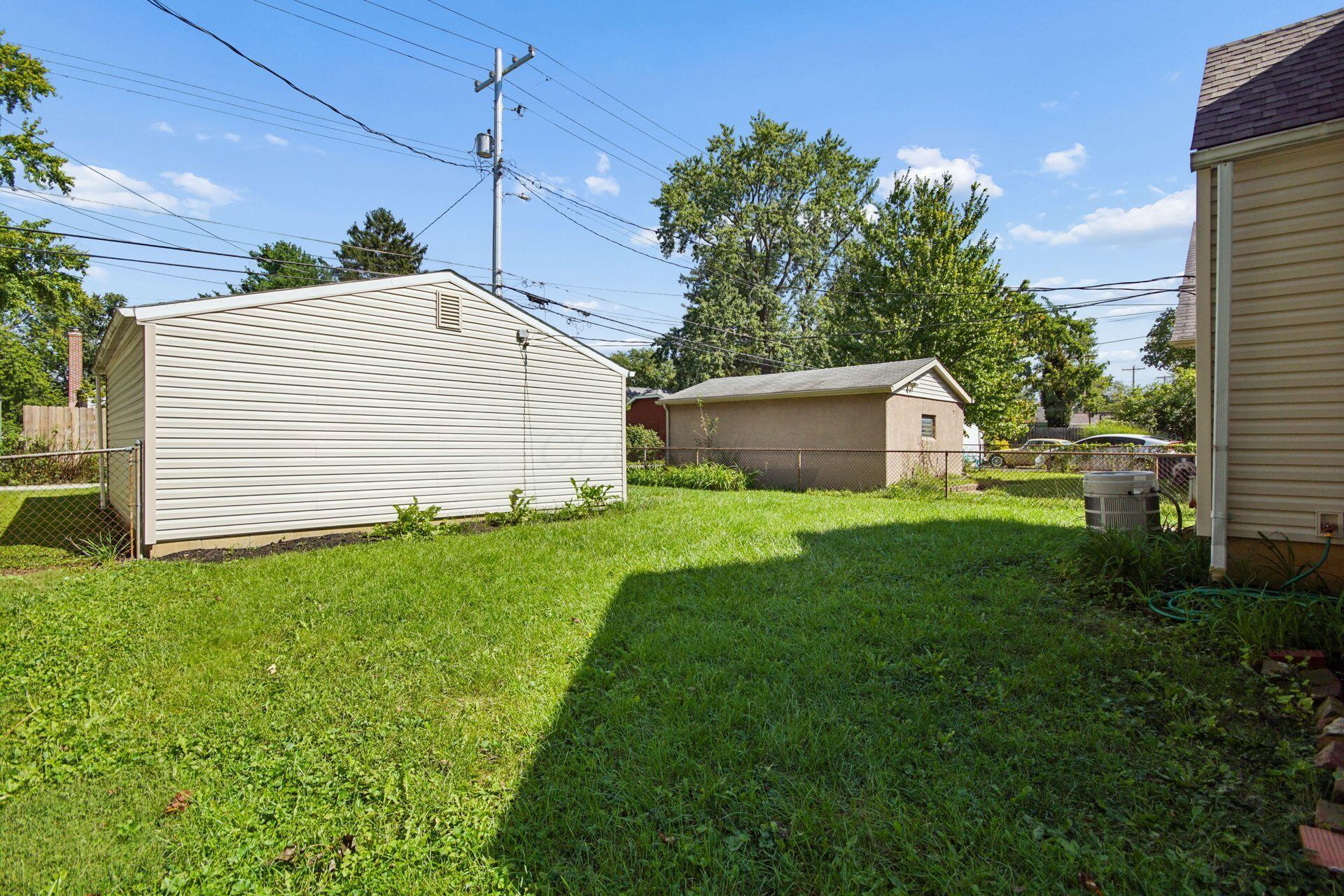 226 E Beechwold Boulevard Property Photo 36