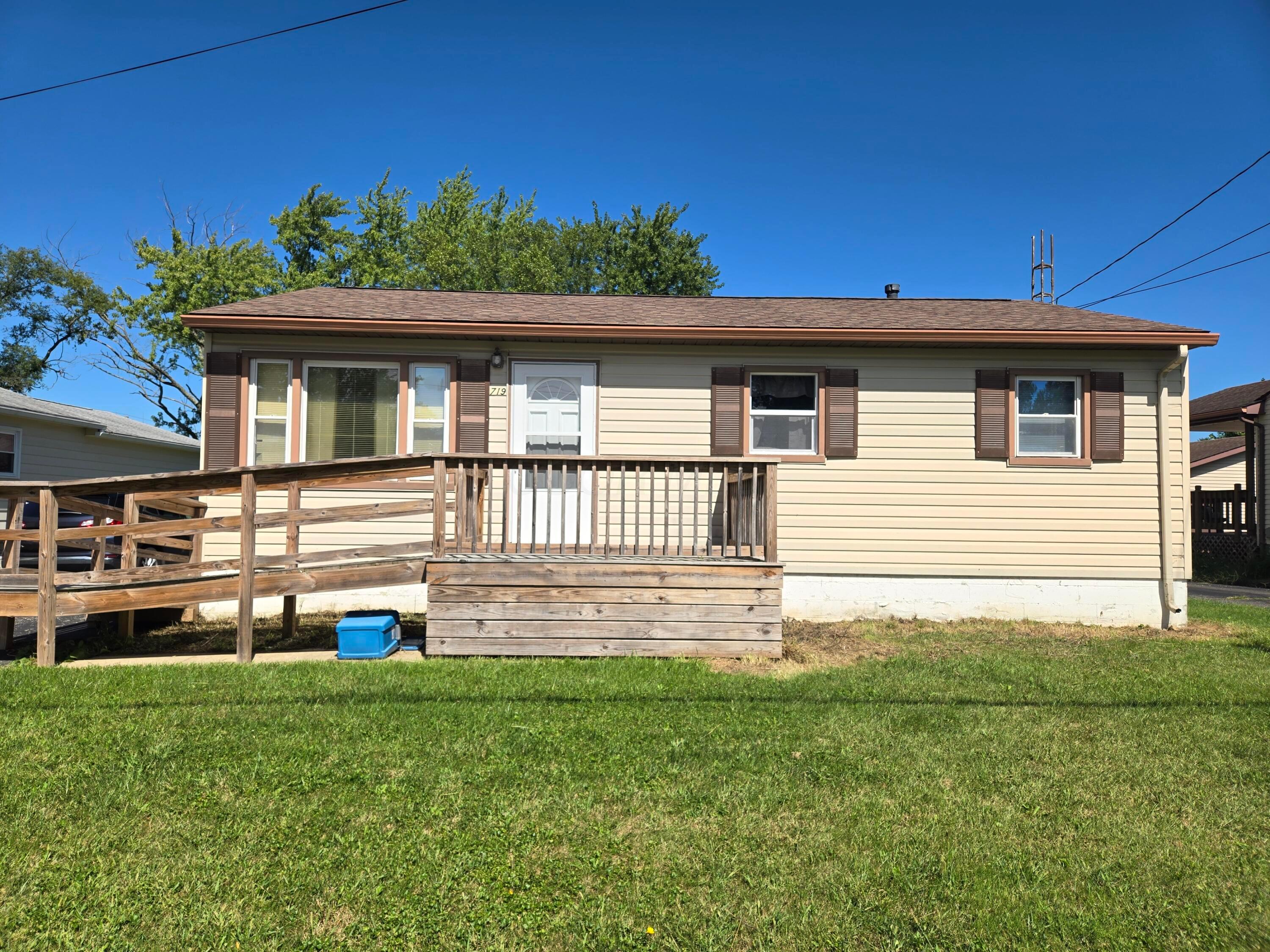 719 Roanoke Street Property Photo 1
