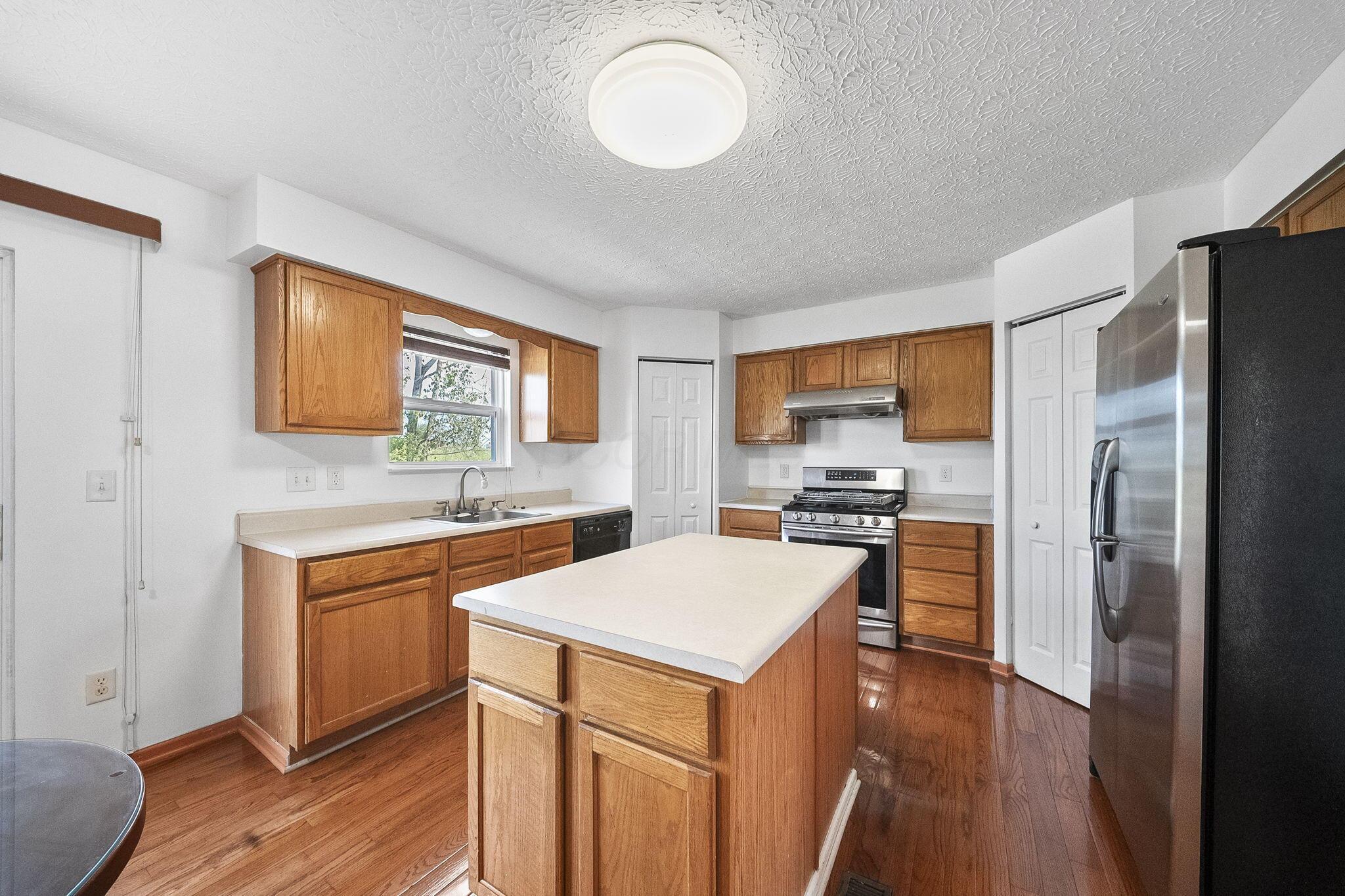 6296 Pritchard Drive Property Photo 8