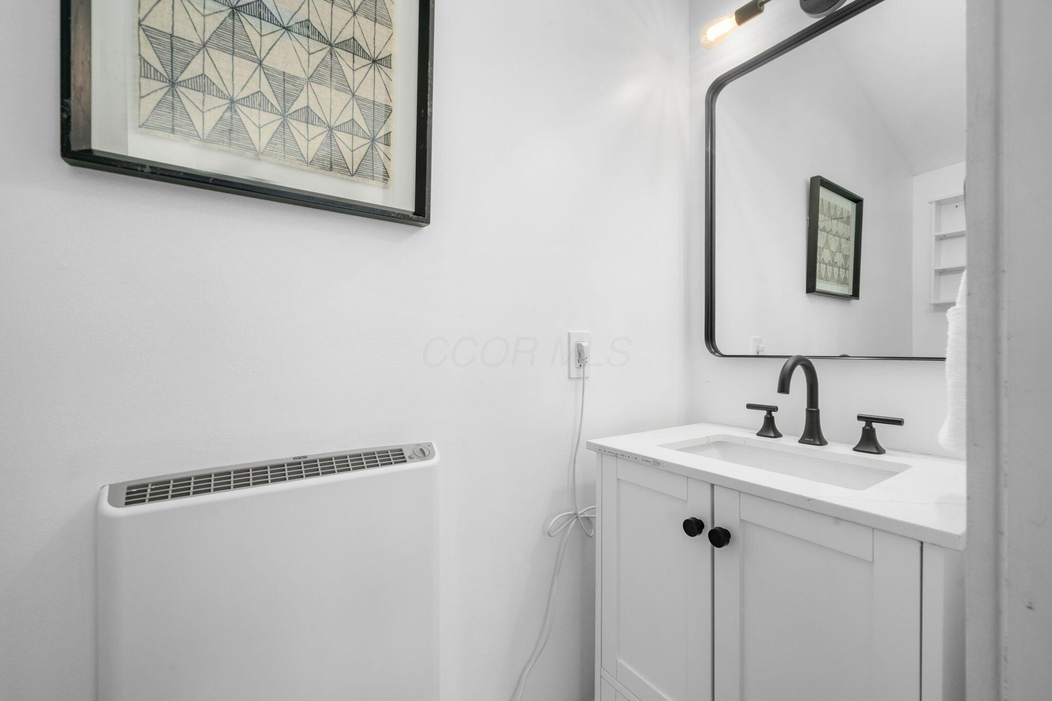 179 N Cassingham Road Property Photo 25
