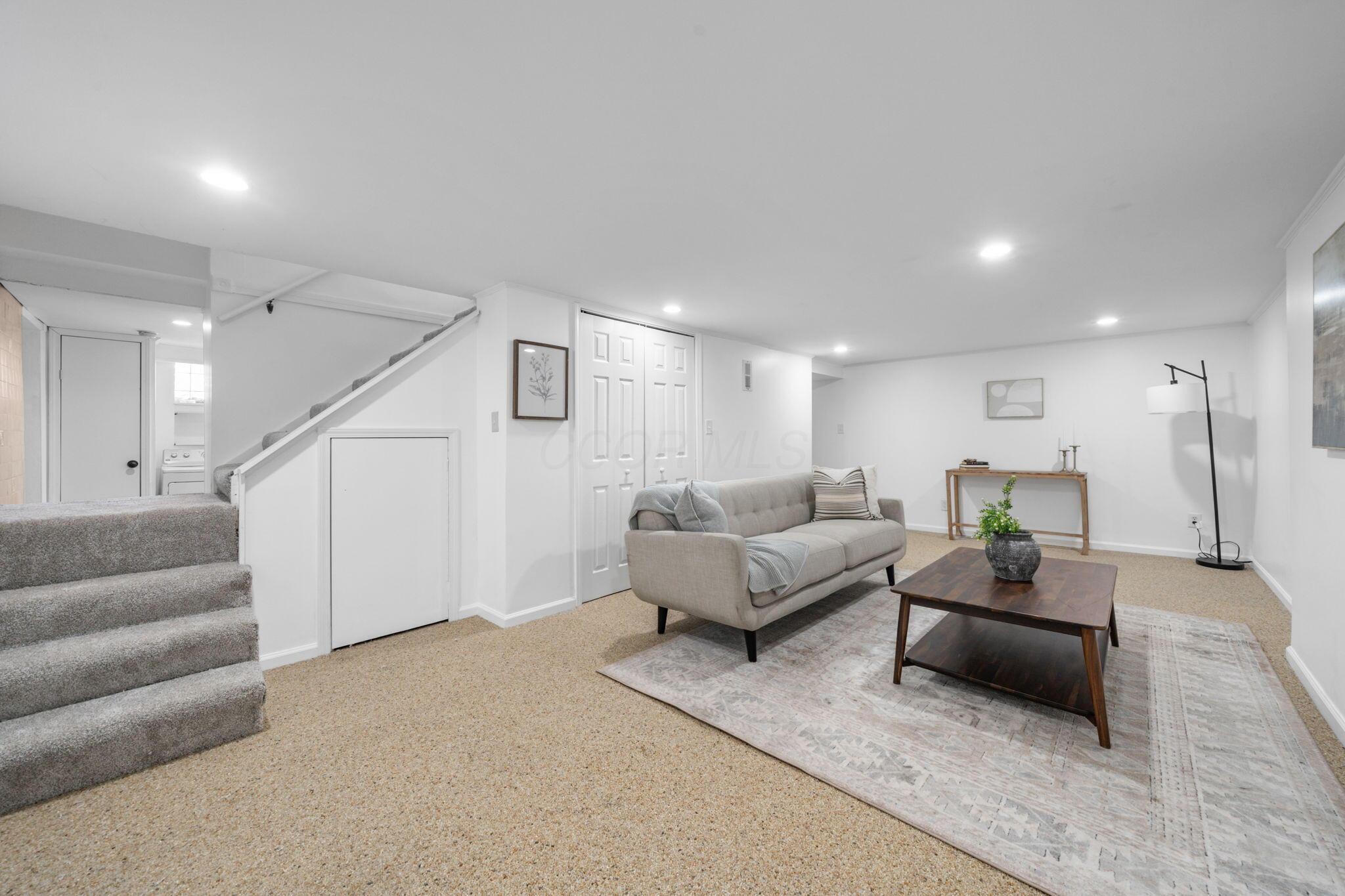 179 N Cassingham Road Property Photo 37