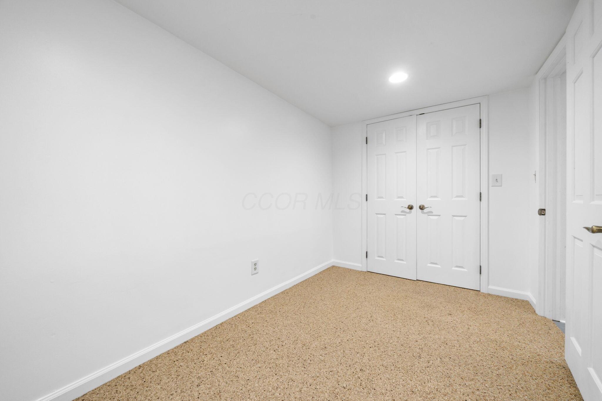 179 N Cassingham Road Property Photo 45