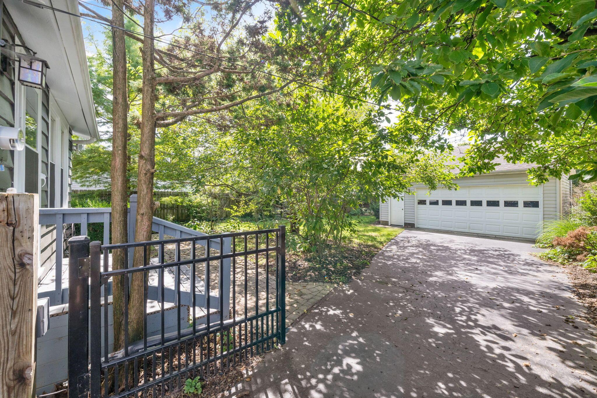179 N Cassingham Road Property Photo 46