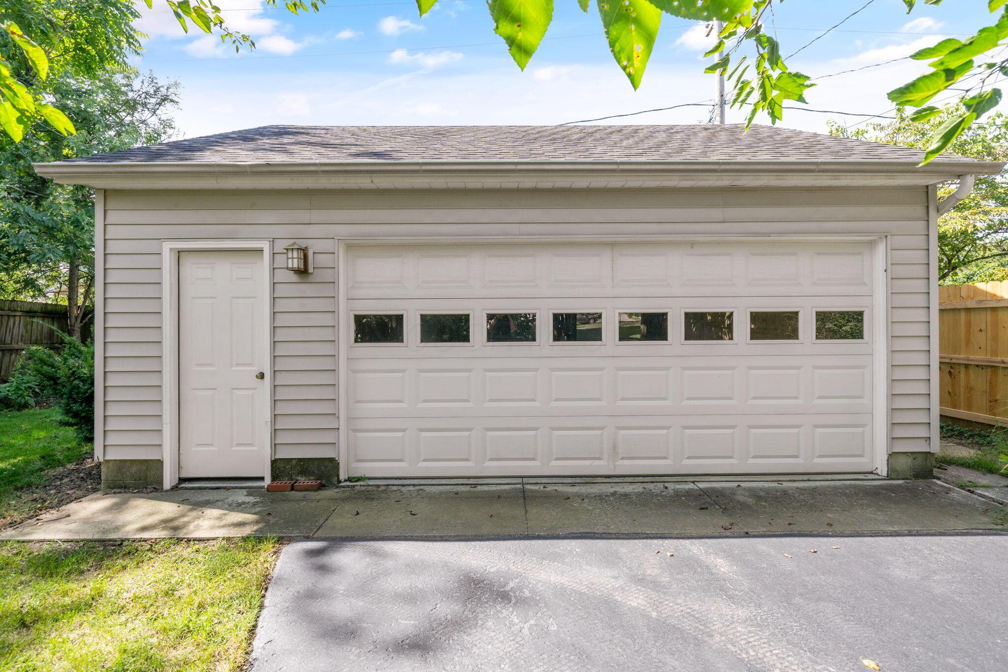 179 N Cassingham Road Property Photo 47