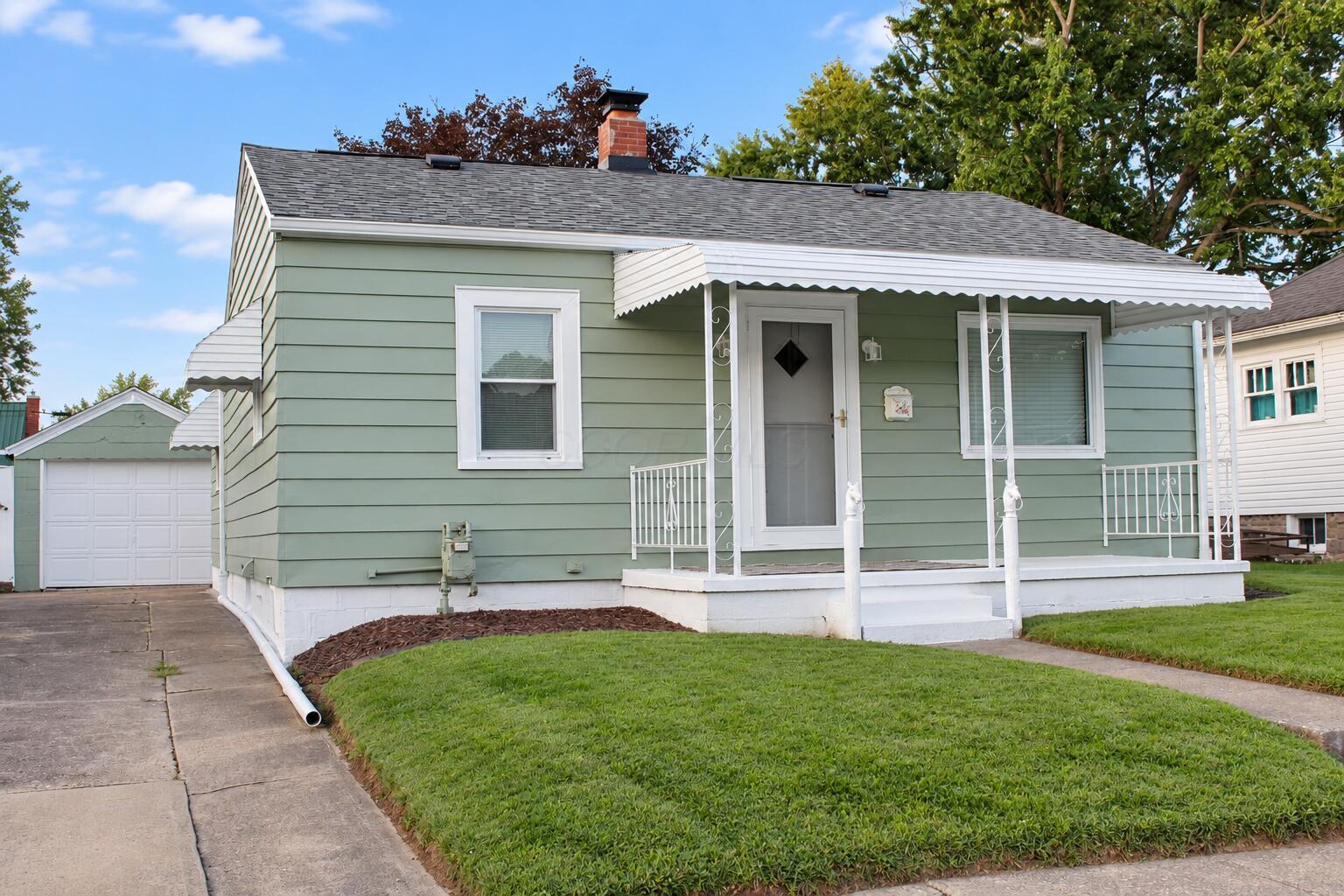 1221 Seborn Avenue Property Photo 1