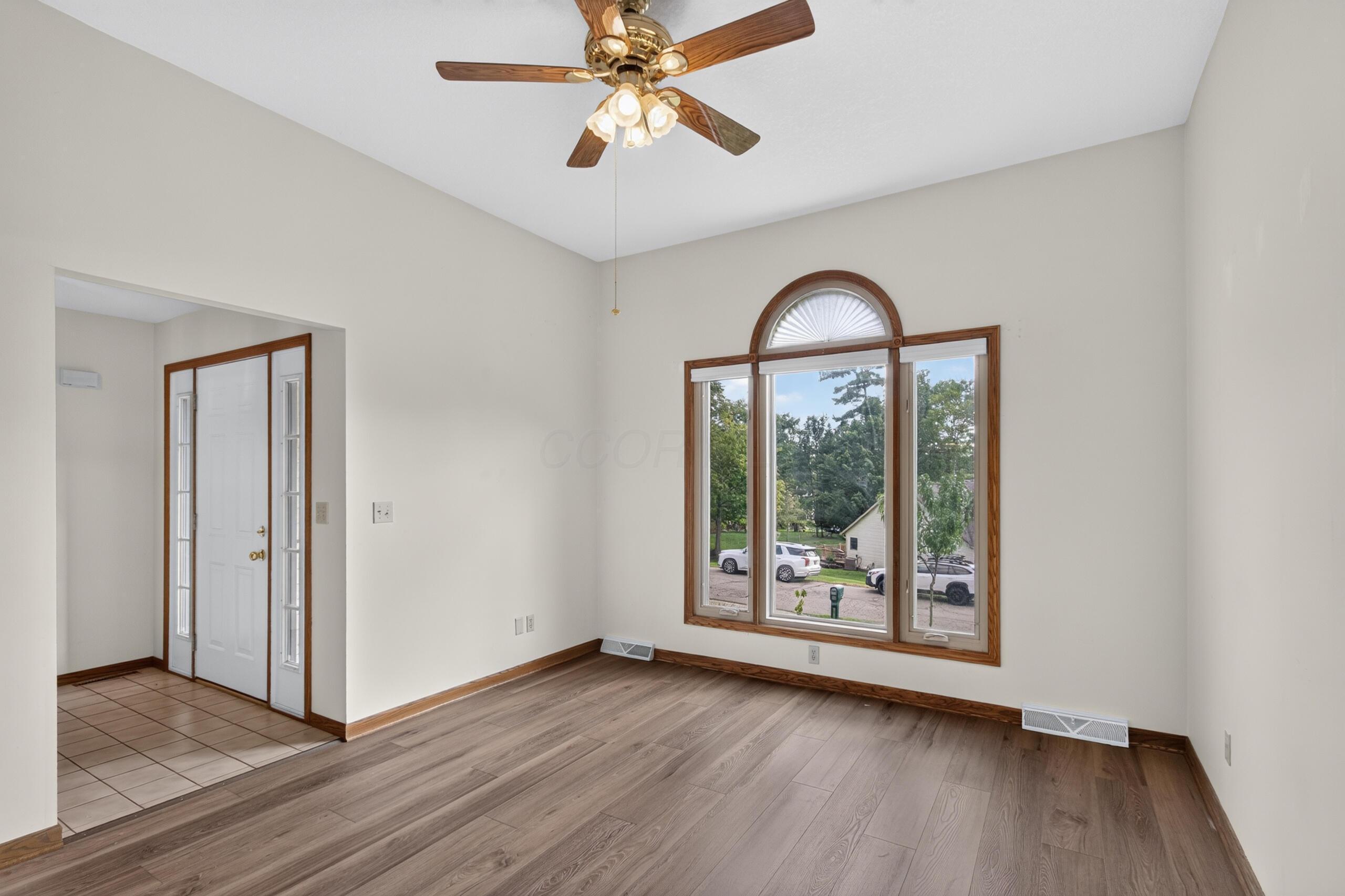 672 Alpine Circle Property Photo 11