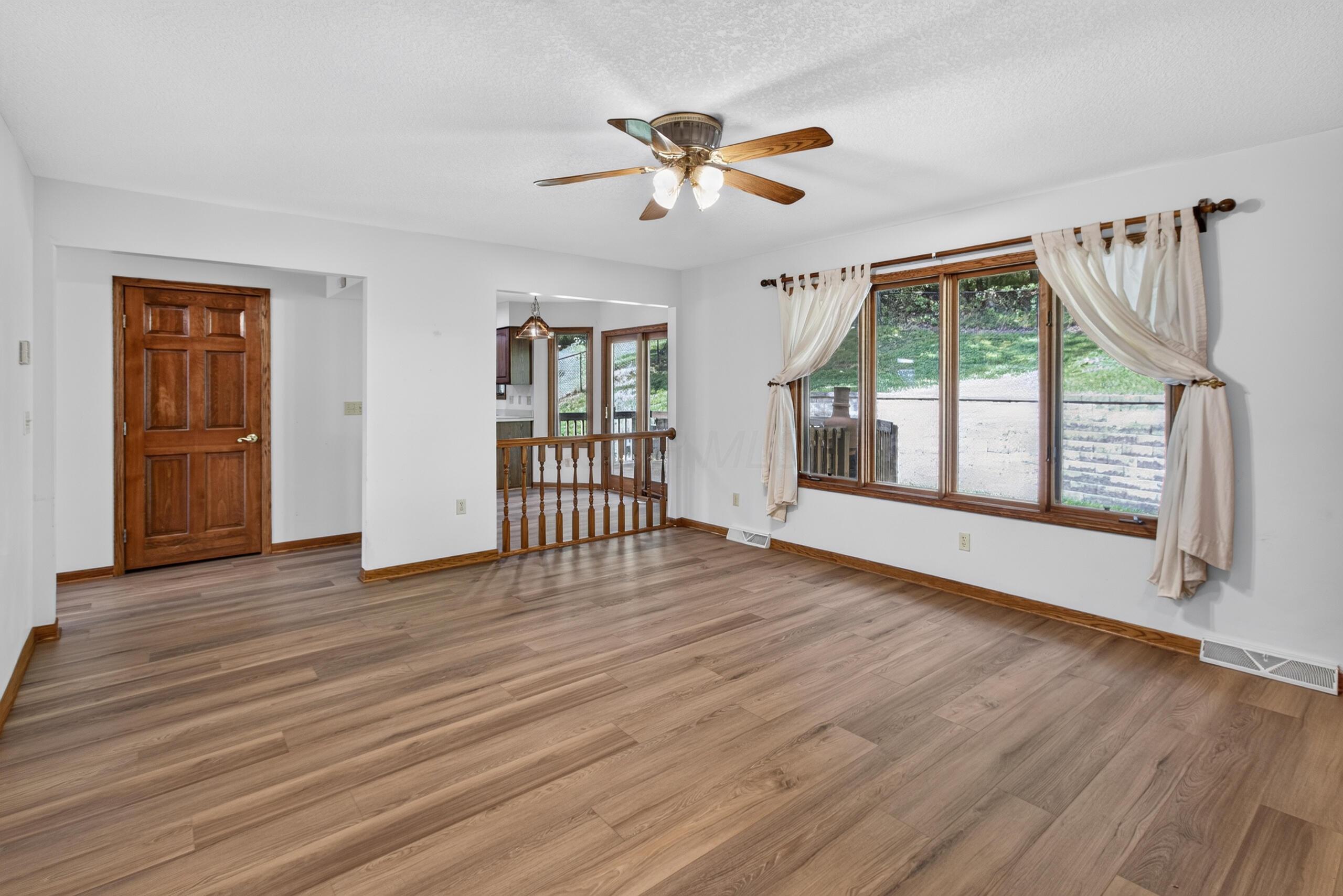 672 Alpine Circle Property Photo 30
