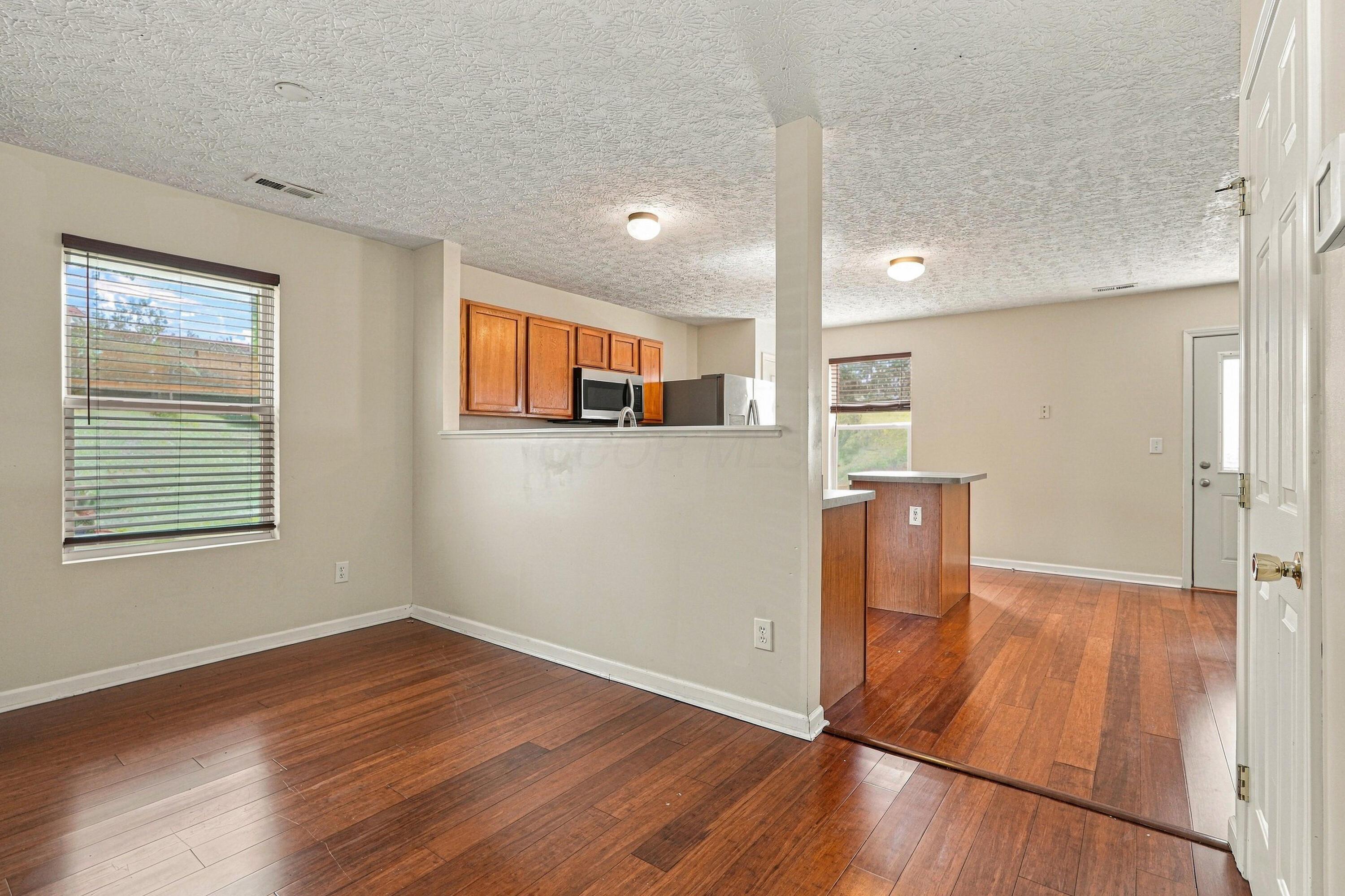 8003 Beardsley Avenue Property Photo 7