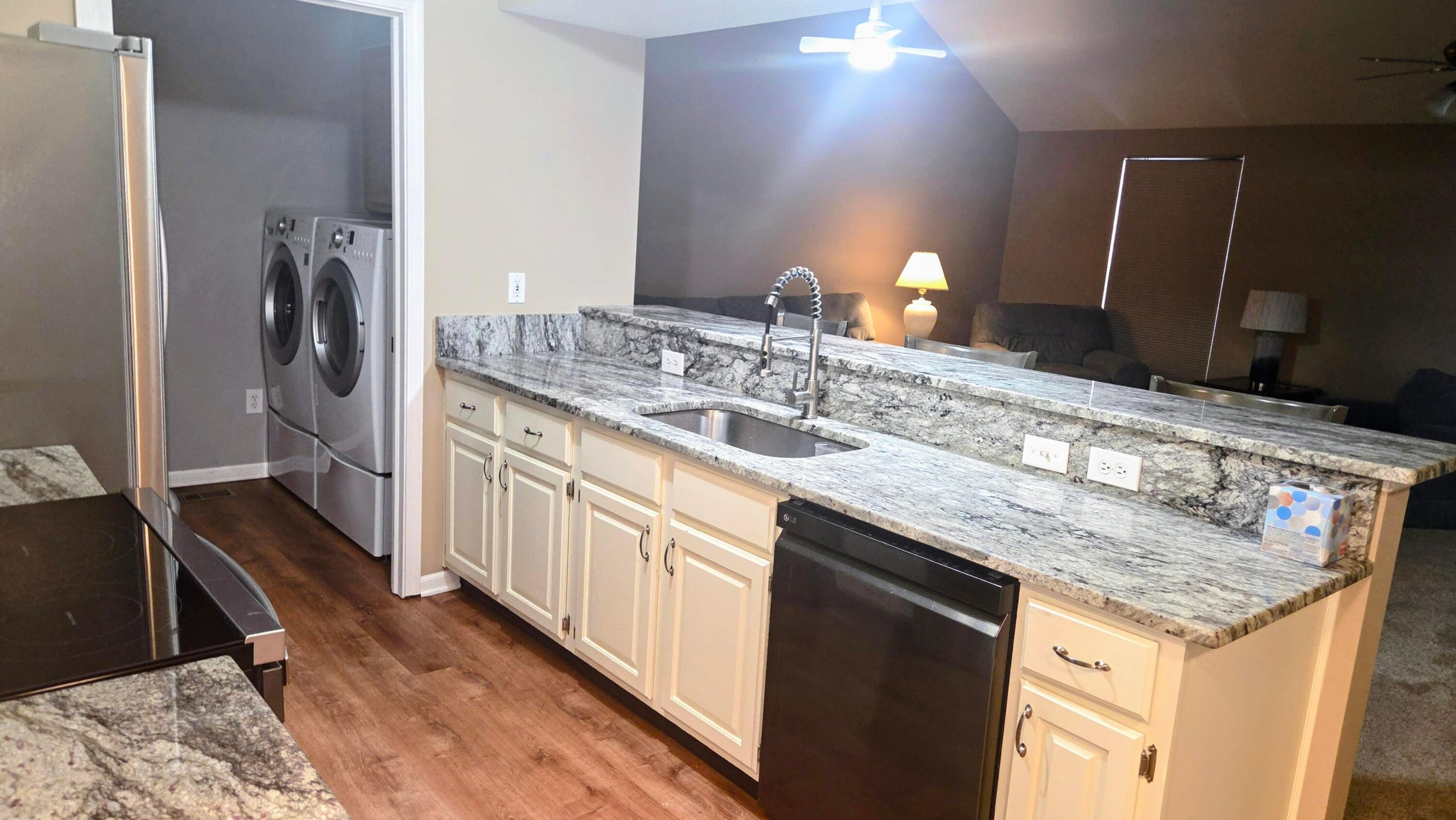 8059 Ivory Gull Circle Property Photo 2