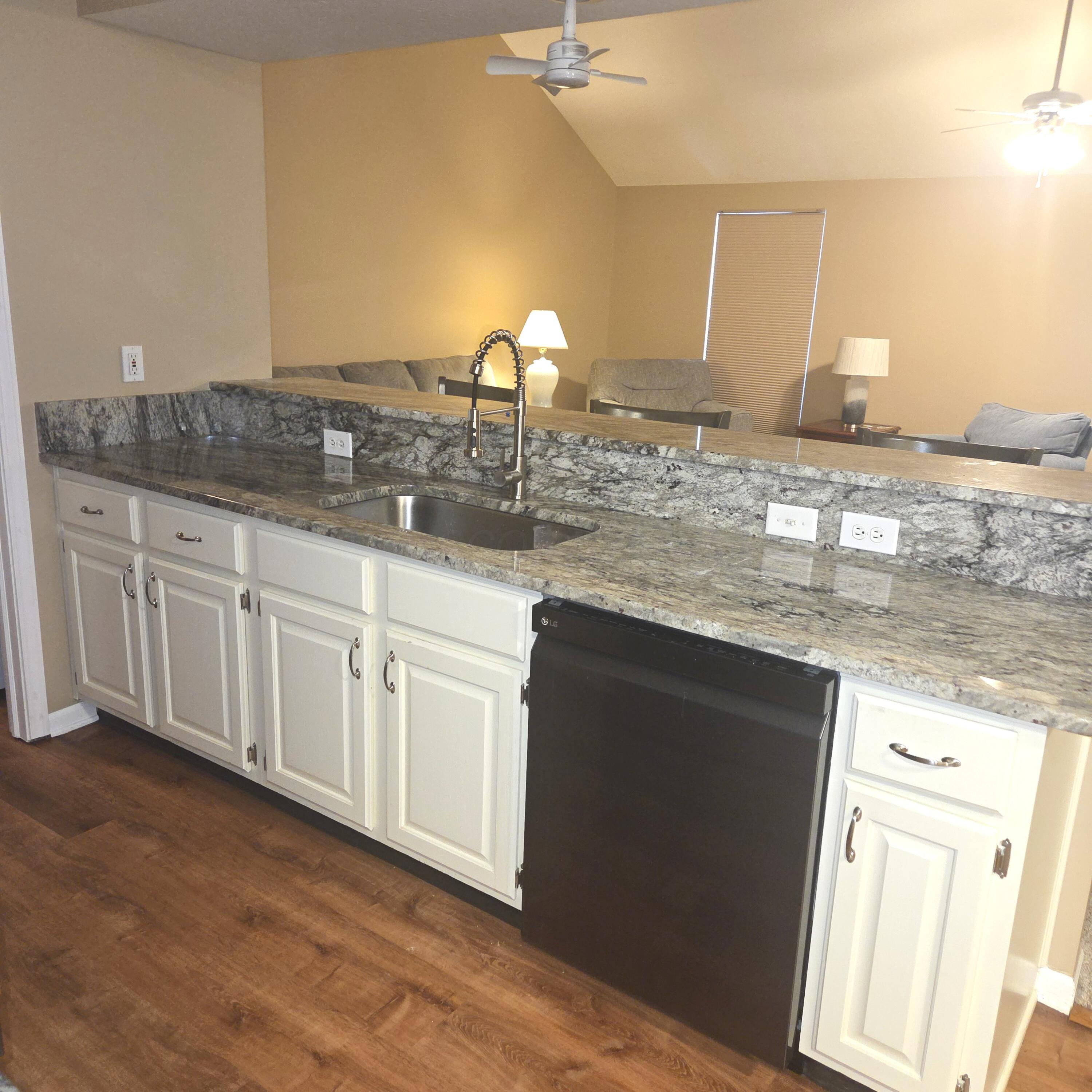8059 Ivory Gull Circle Property Photo 3