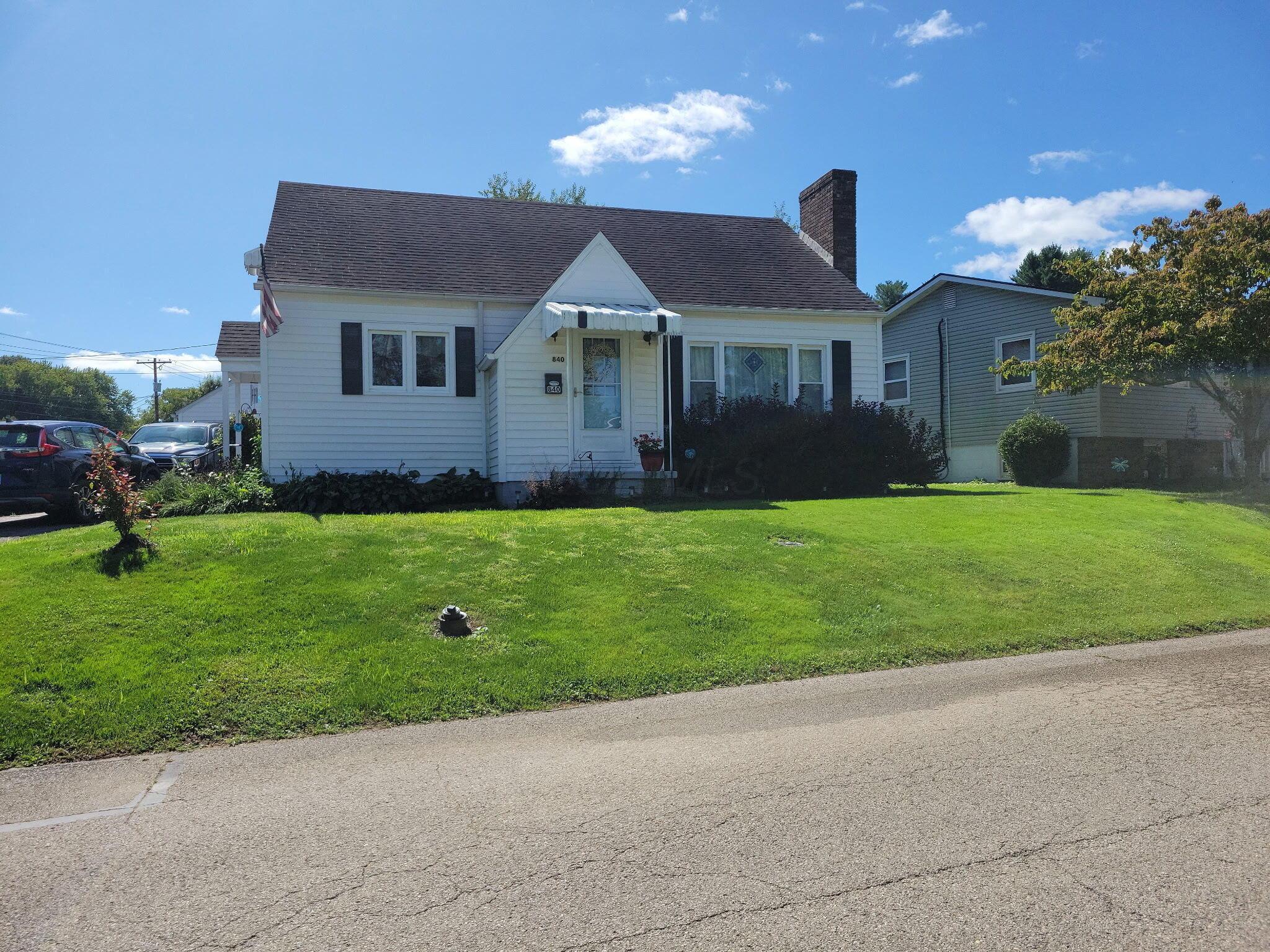 840 Baird Street Property Photo 1