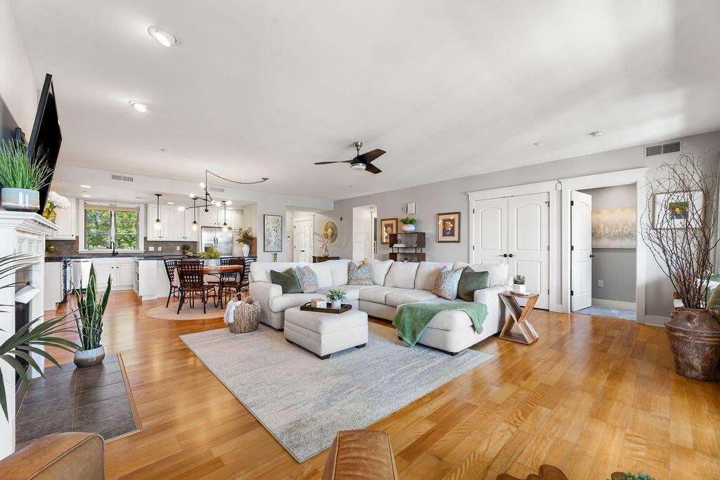 9129 Terrazza North Court Property Photo 19