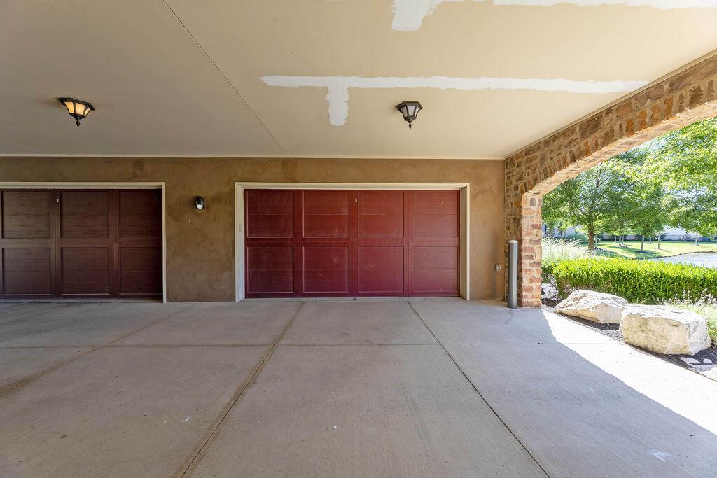 9129 Terrazza North Court Property Photo 44