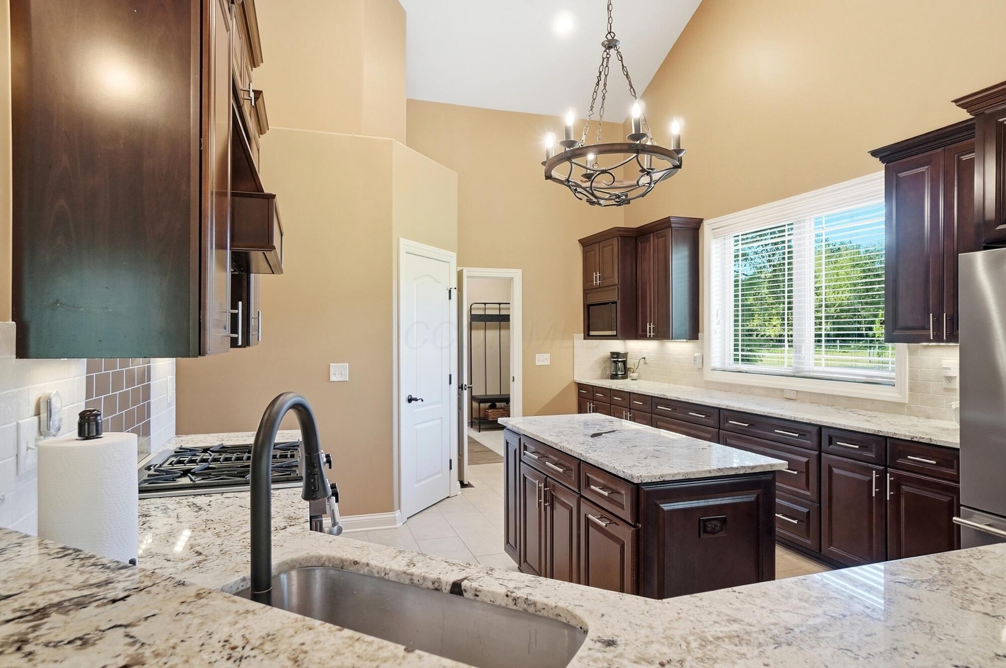 6147 Africa Road Property Photo 20