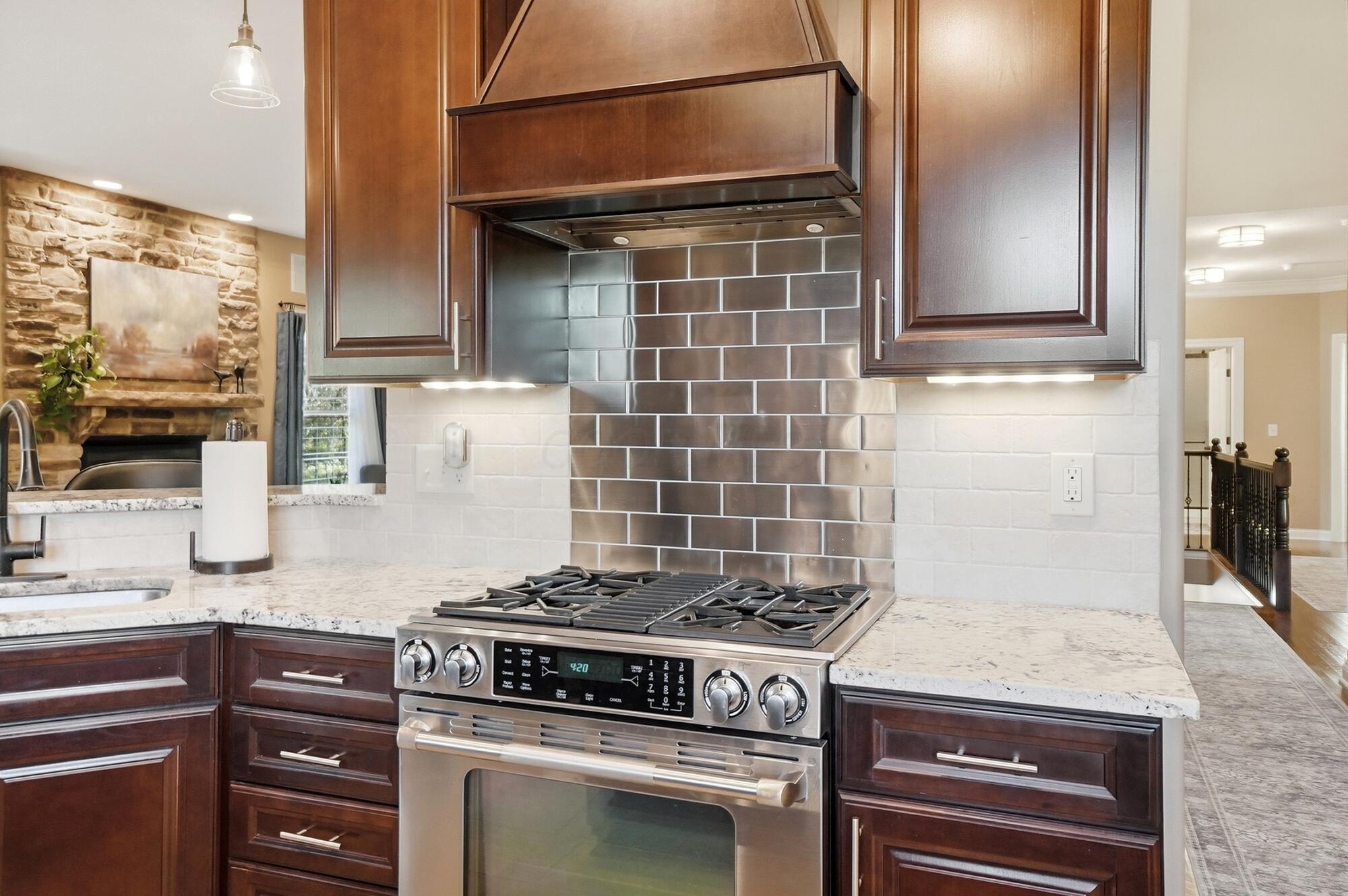 6147 Africa Road Property Photo 23
