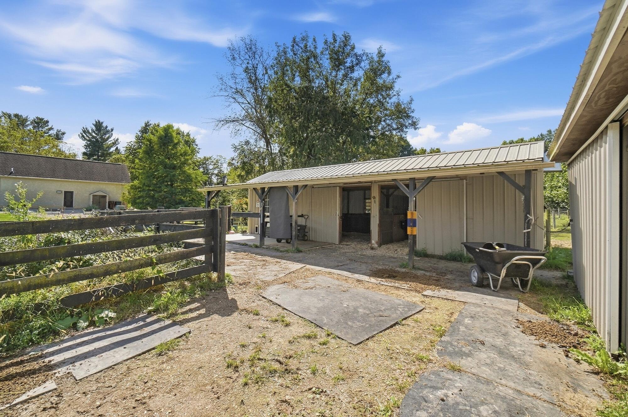 6147 Africa Road Property Photo 62