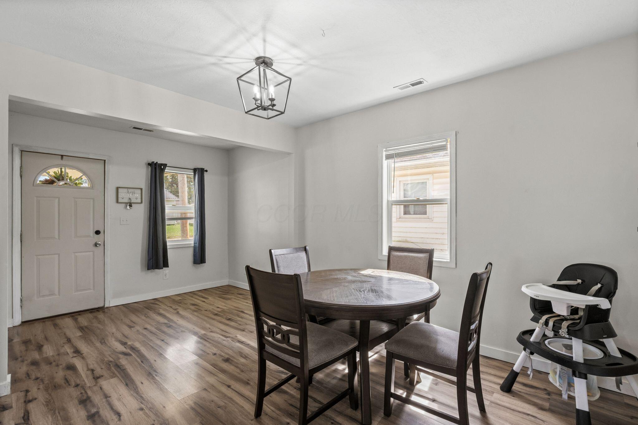 121 Fairview Boulevard Property Photo 17