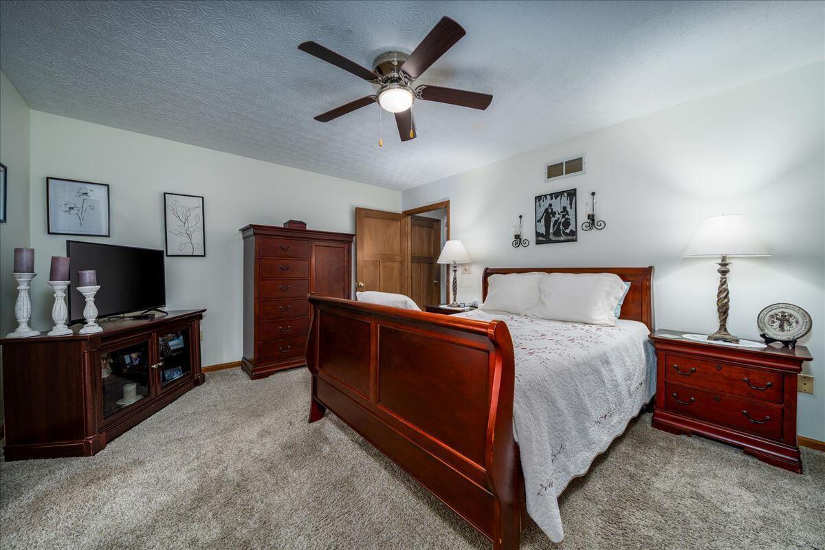 377 Lawnwood Drive Property Photo 19