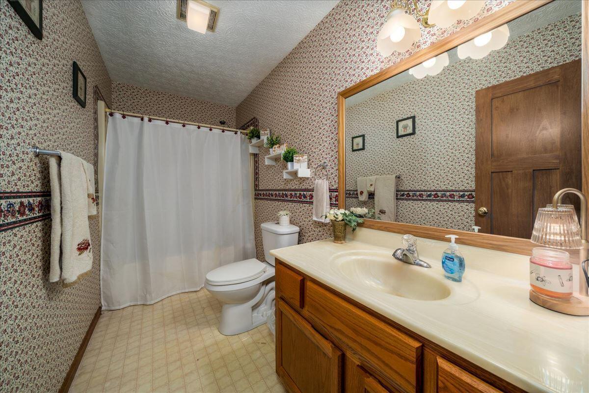 377 Lawnwood Drive Property Photo 29