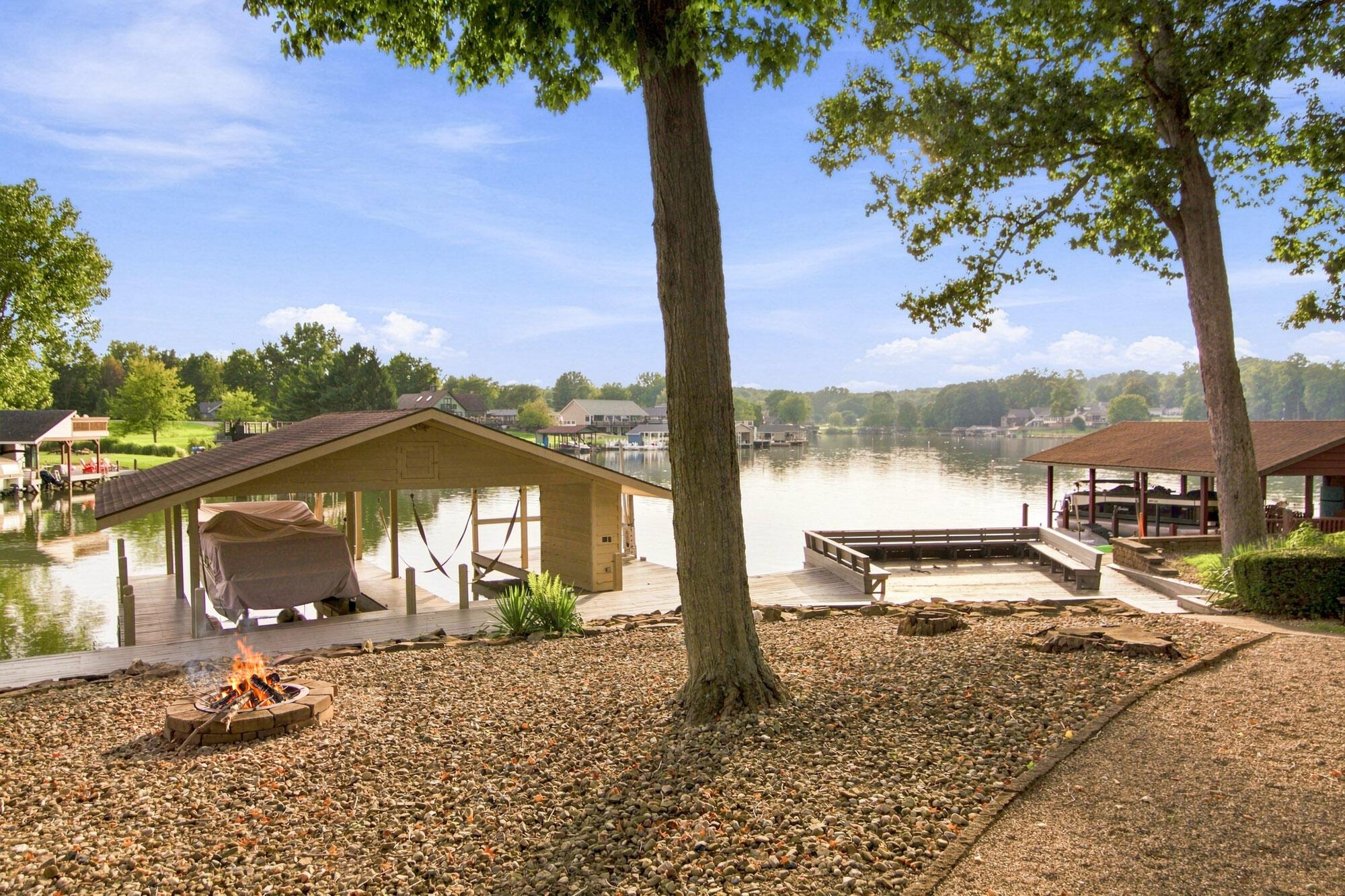 4045 Apple Valley Drive Property Photo 46