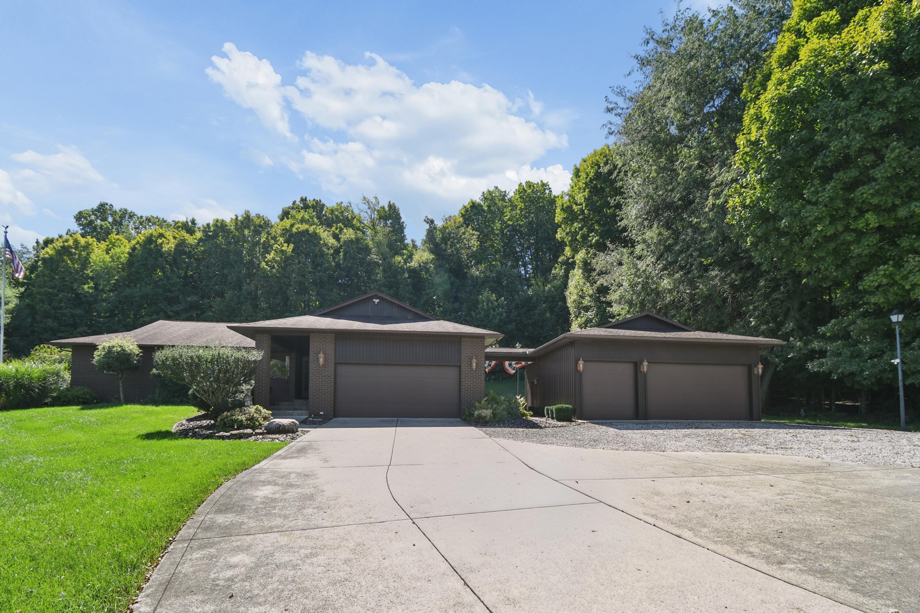 819 Briarhill Drive