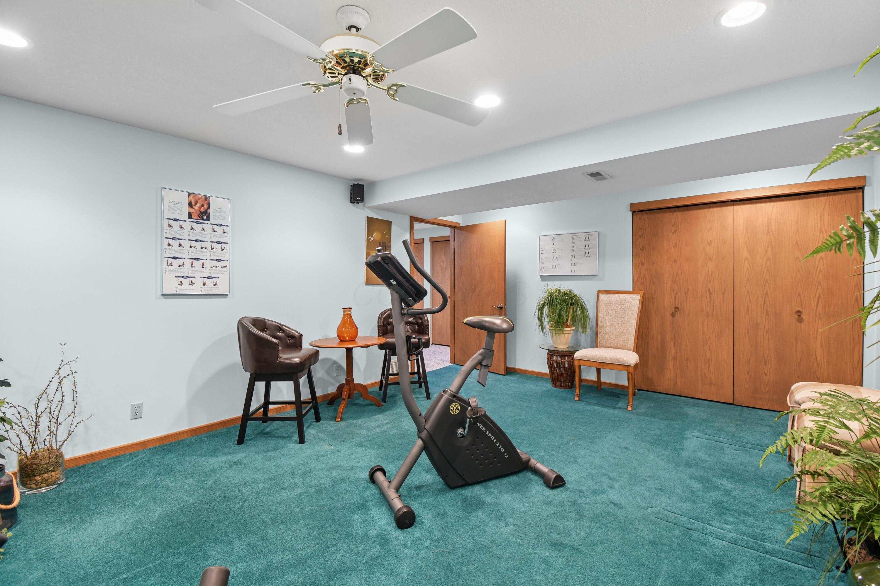 819 Briarhill Drive Property Photo 34